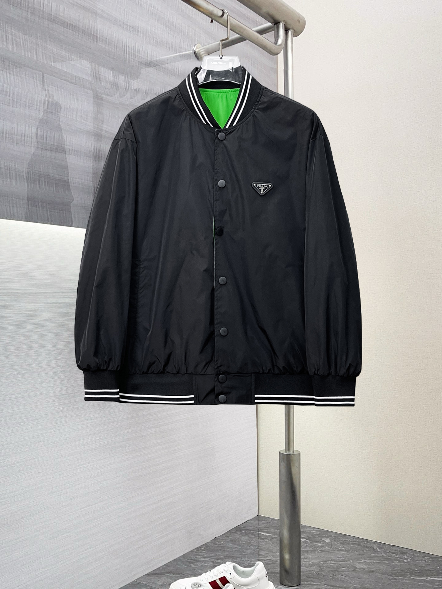 Prada Jacket 09051