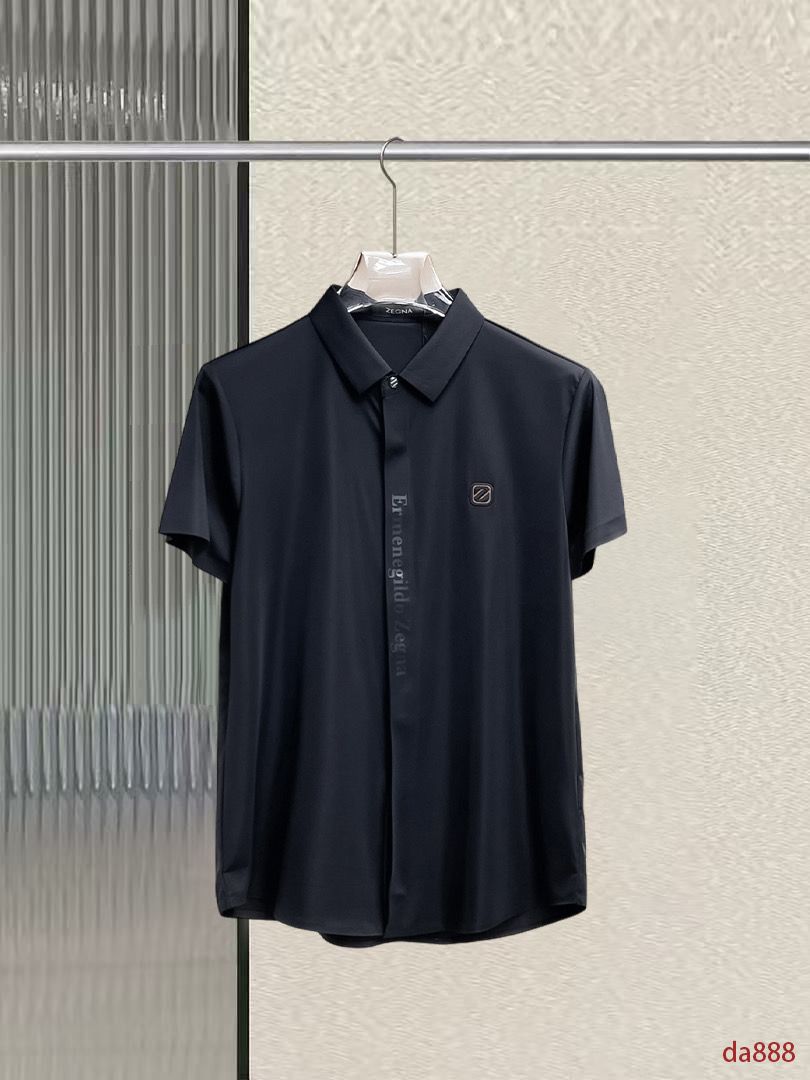 NO:416788,Jenia High-end Business White-collar workers are a must-have item for individuals in the unit!  Seal-free pressed glue ice silk casual business short-sleeved shirt, technological fabric, ice silk traceless, very good body feel, smooth feel and great texture!  Good elasticity, no sense of restraint, the fabric has its own breathable mesh, moisture absorption and sweating, quick drying and keeping it dry, small lapel placket-breasted design, showing a straight posture, not soft pedal, simple style, can be used for business and leisure, highly recommended!  High-elastic ice silk, the touch is as smooth as jade silk, clean and neat, and elegant and gentlemanly. The high-end materials are the key to the fabric, the quality control must be used. The feel is extremely delicate and smooth, the fabric has a good gloss and upper body skeleton feel, so we can greet mature and quality men's clothing!  Sweat in summer and dry in seconds, a brand new experience Business commuting and leisure M-4XL, zegna,shirts,T-shirt,alexander wang19860909杰尼亚 高端商务 白领 单位人士必入单品！ 无痕压胶冰丝休闲商务短袖衬衫,科技面料,冰丝无痕,体感非常棒,手感顺滑质感很棒！弹性好,无任何束缚感,面料自带透气网孔,吸湿排汗,速干保持干爽,小翻领门襟排扣设计,展露挺拔姿态,不软踏,简约款式,商务休闲都可驾驭,强烈推荐！高弹冰丝,触感堪比玉蚕丝一样丝滑,干净利落,儒雅绅士风度.高级材质,重点就是面料上,品控的必上,手感极其细腻光滑,面料光泽感和上身骨架感好,打招成熟品质男装！夏天出汗秒干,全新体验 商务通勤休闲 M-4XL,,zegna,shirts,T-shirt,alexander wang,Men's clothing