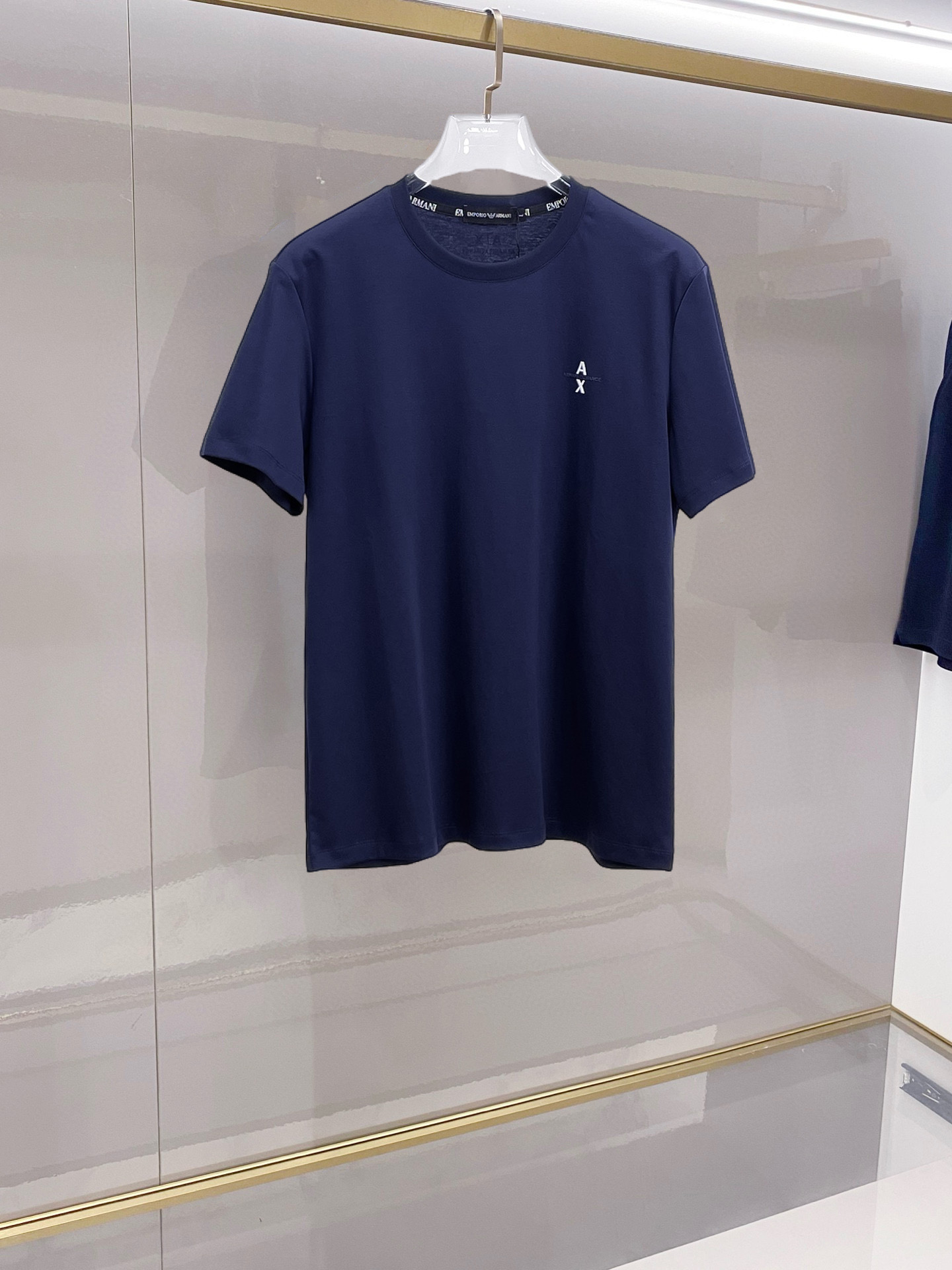 Alternative view of T-Shirt 03200