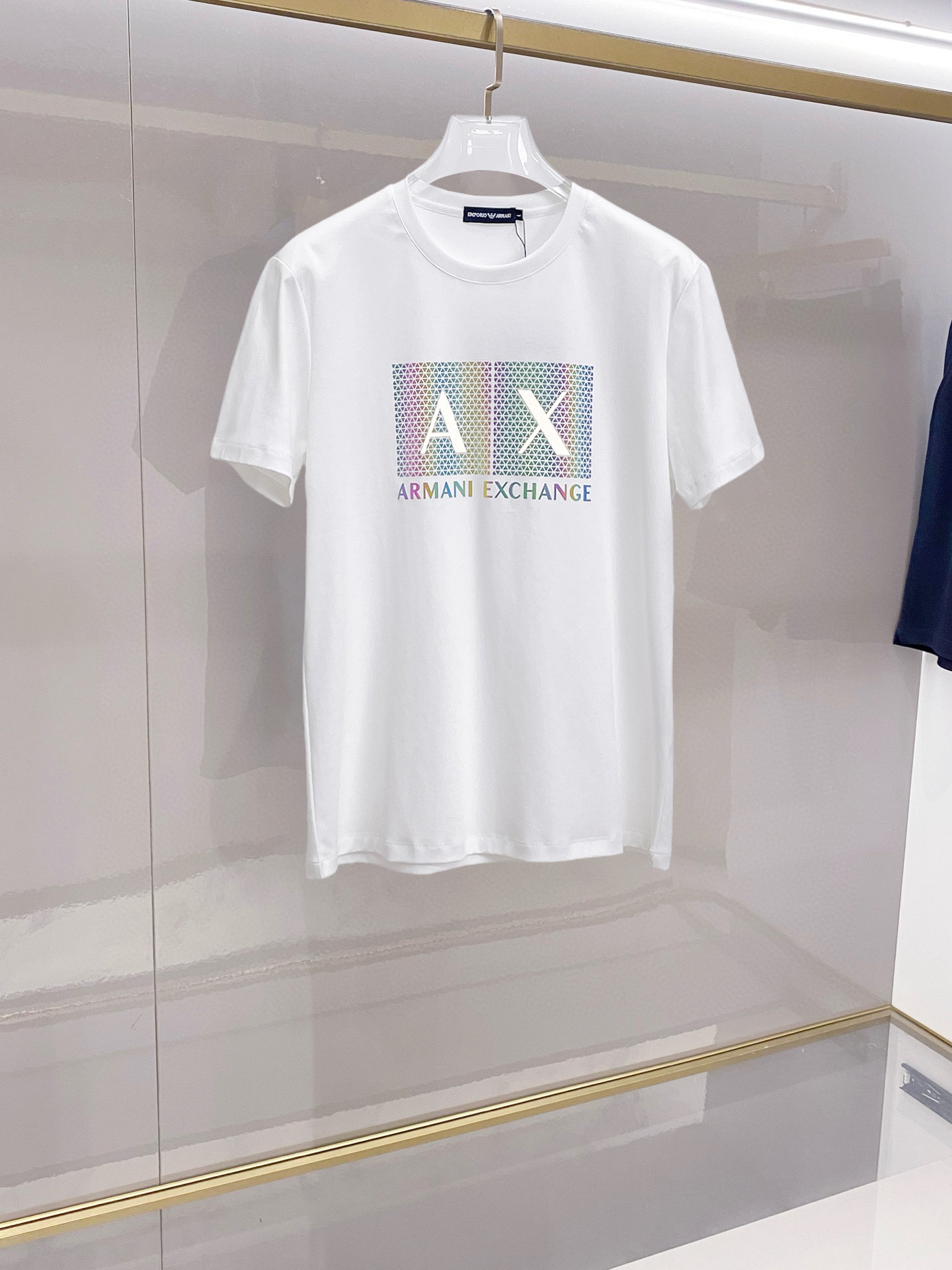 Alternative view of T-Shirt 03198