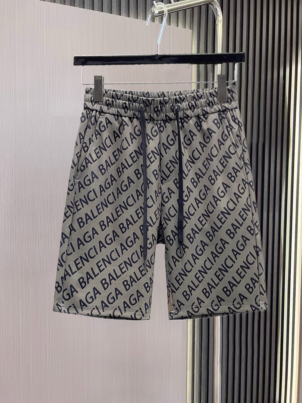 Balenciaga Shorts 04863