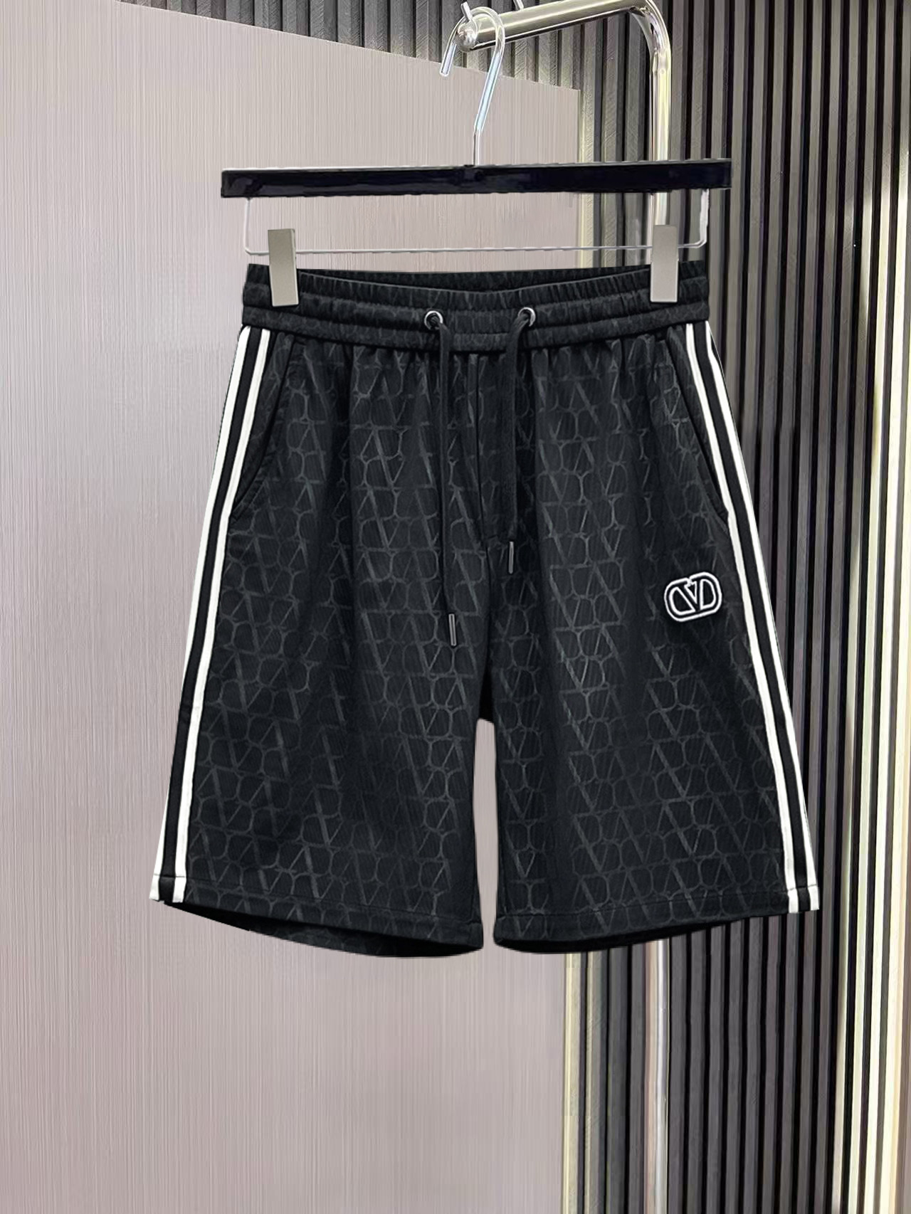 Valentino Shorts 03128