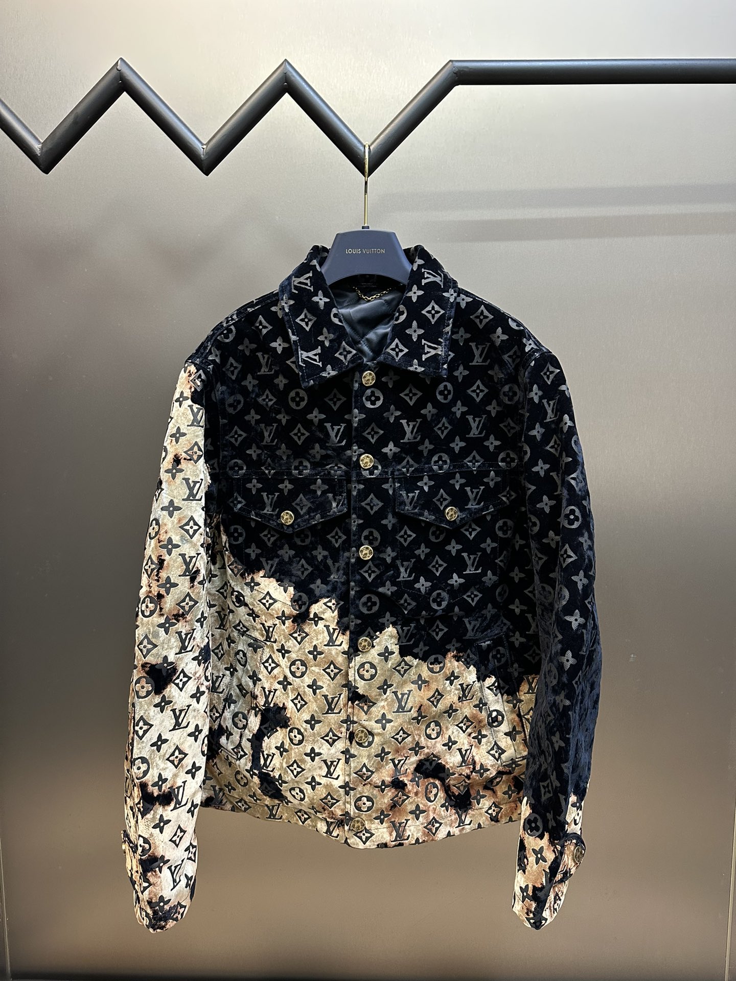 P565 Lv 24 popular chaqueta acolchada de mezclilla flocada de la serie Huoshaoyun Chaqueta de mezclilla flocada con est…