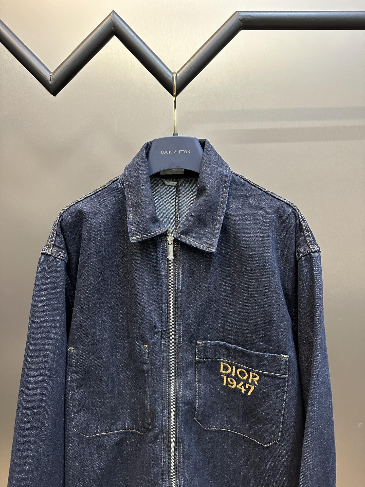 Dior 迪奥1947拉链短夹克 2