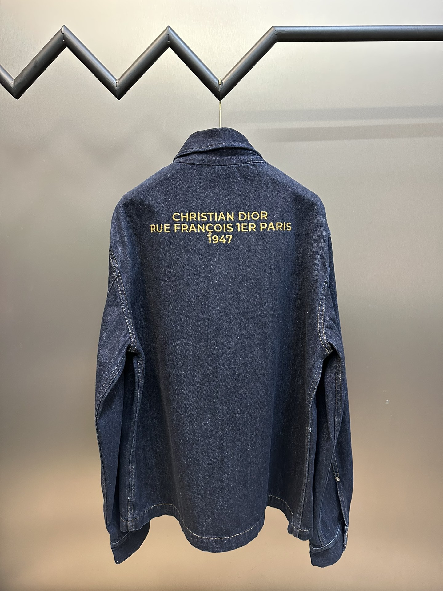 Dior 迪奥1947拉链短夹克 4
