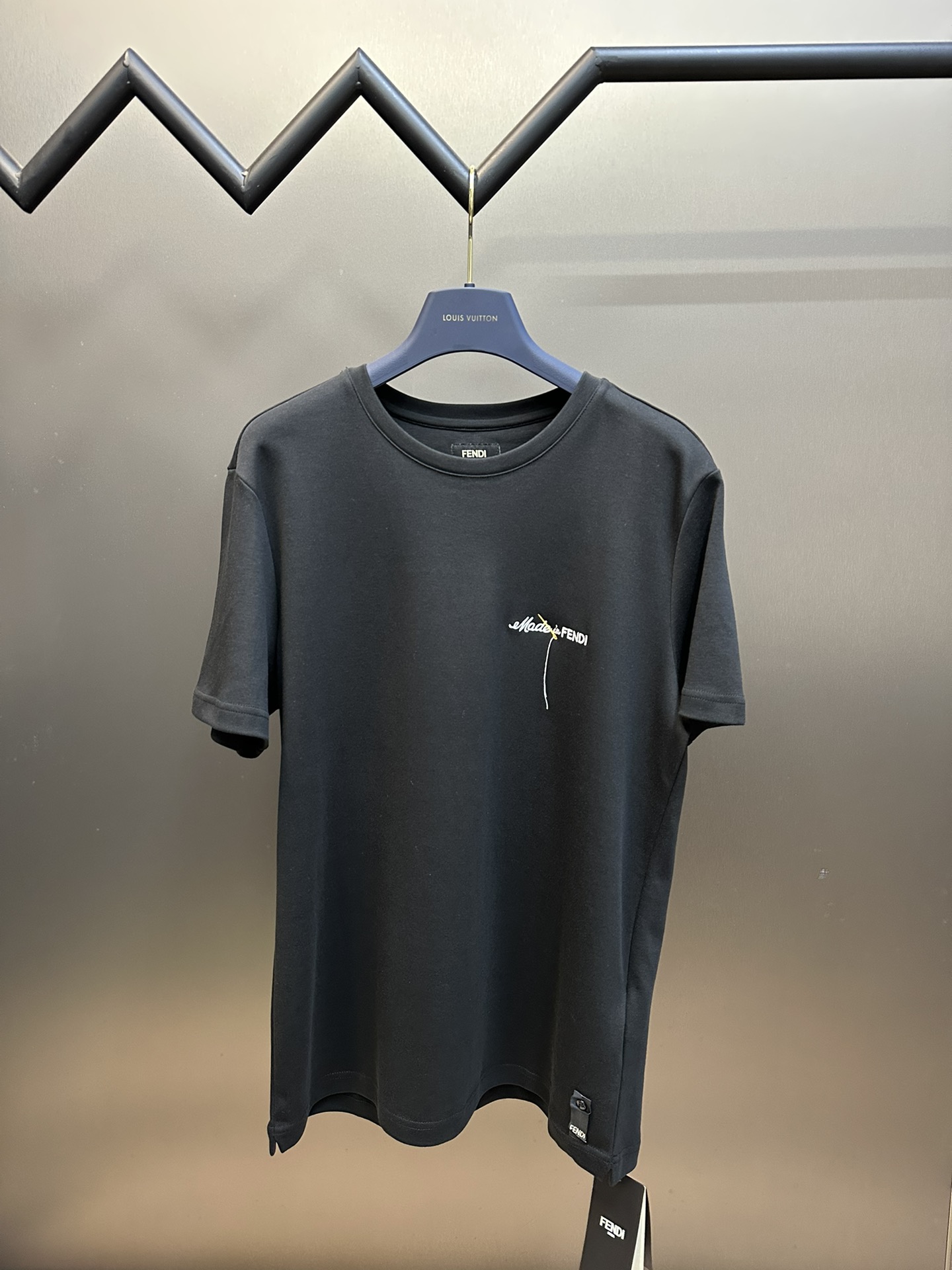 Online Shop
 Fendi Clothing T-Shirt Sewing Short Sleeve