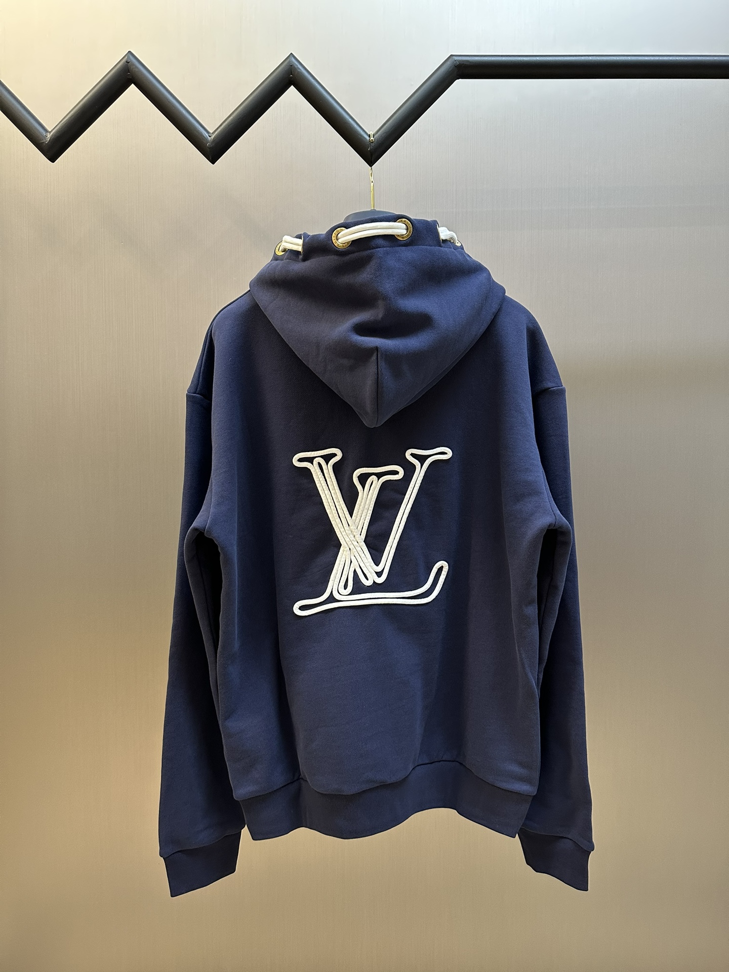 Lv 绳绣撞色帽绳卫衣 4