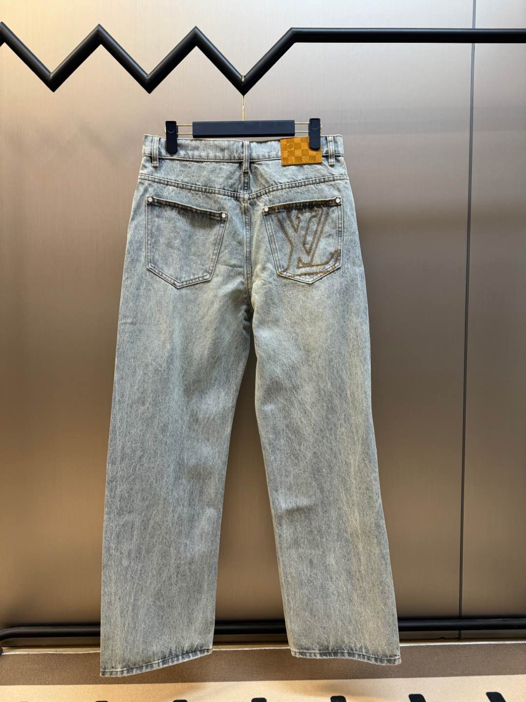 루이비통 남성 바지 136501 Louis Vuitton Pants 썸네일 이미지
