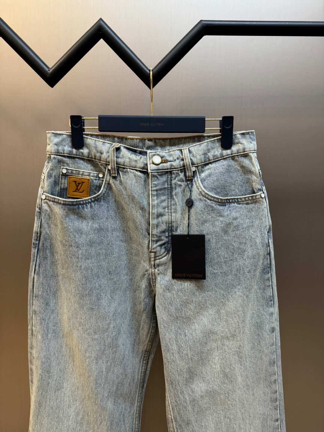 루이비통 남성 바지 136501 Louis Vuitton Pants 썸네일 이미지