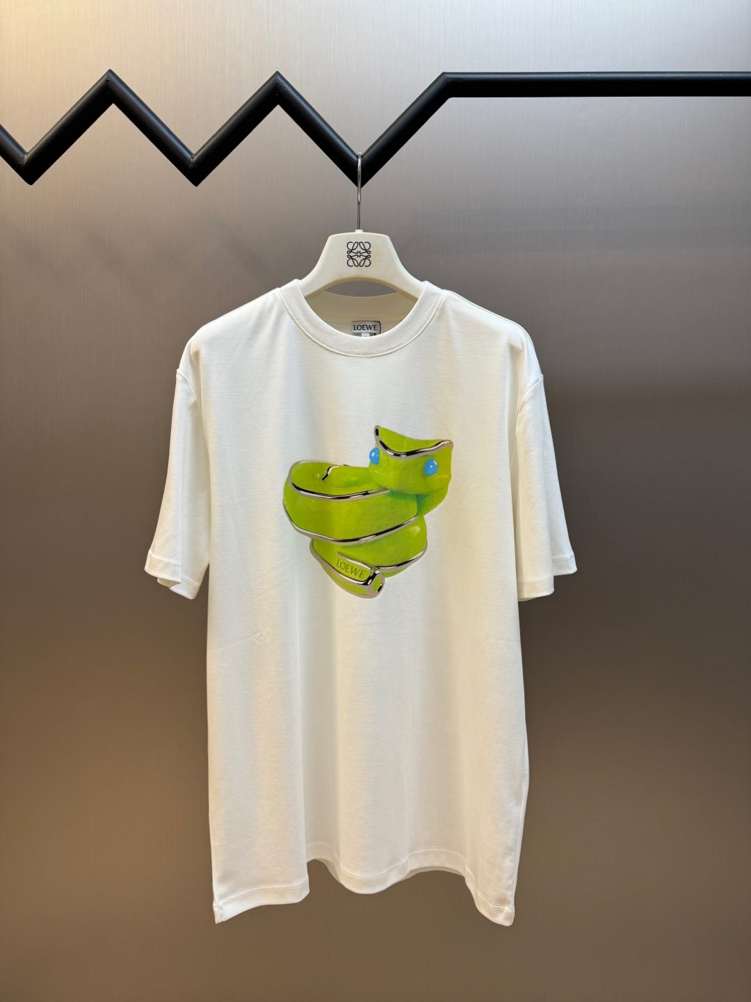 🅿️135 罗意威 serpiente verde gelatina estampada camiseta de manga corta. Tejido de doble cara 40S, 80% algodón,…