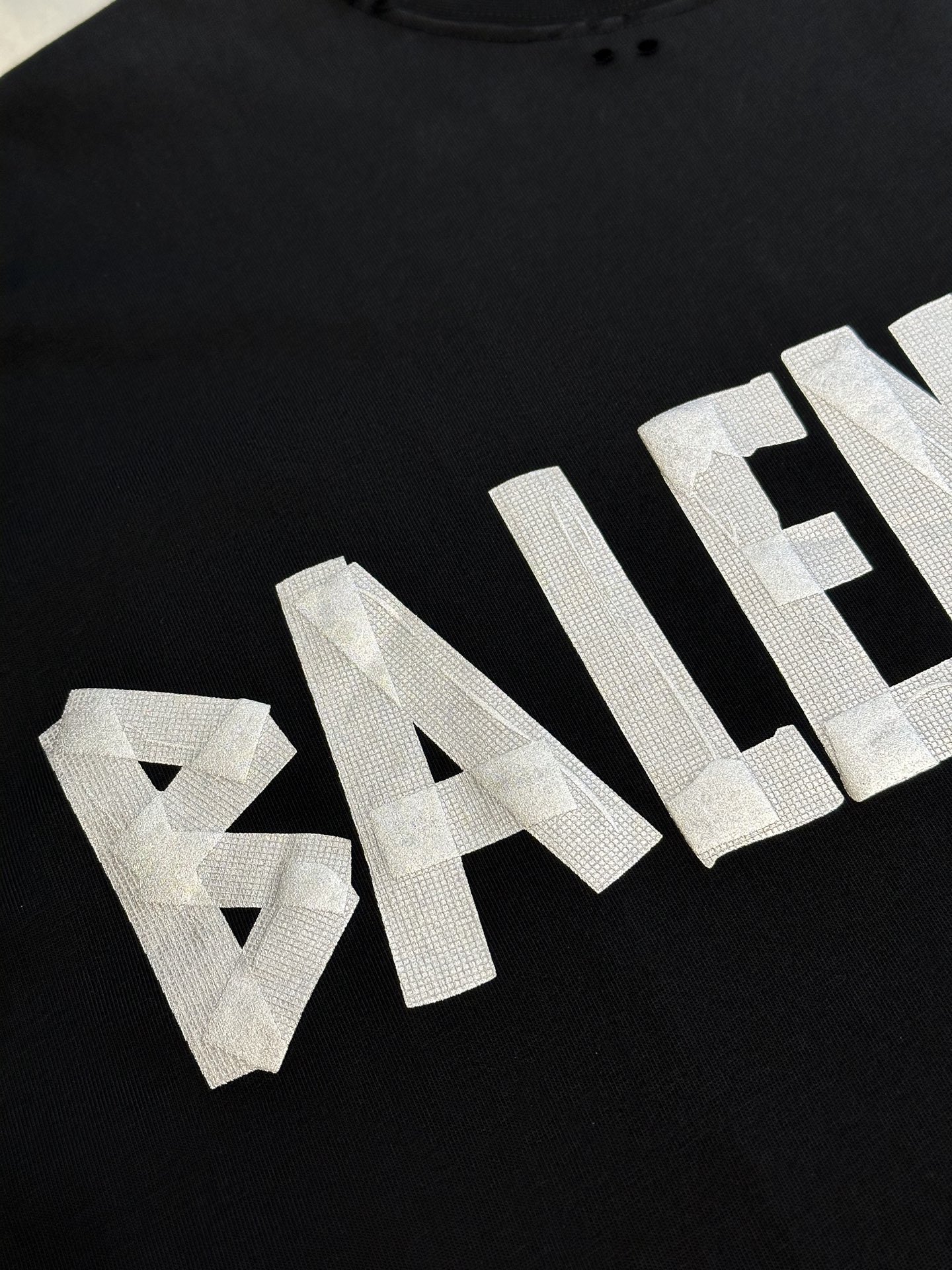 Balenciaga Distressed Logo T-Shirt - Grey Black Cotton Short Sleeve Tee 7 i1743916189650 797 0 5