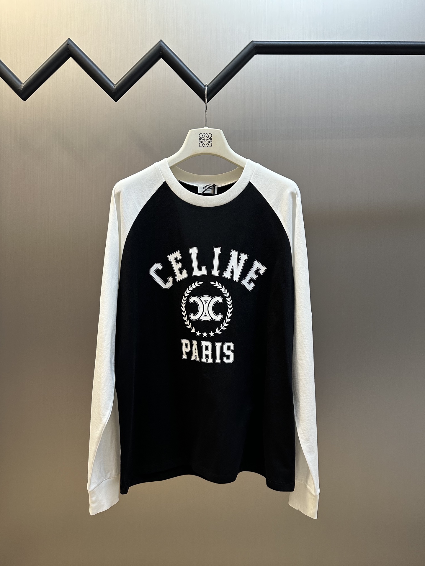 CELINE Selin Long-Sleeved T-Shirt in 100% Pure Cotton with University Stamp - 图片 1