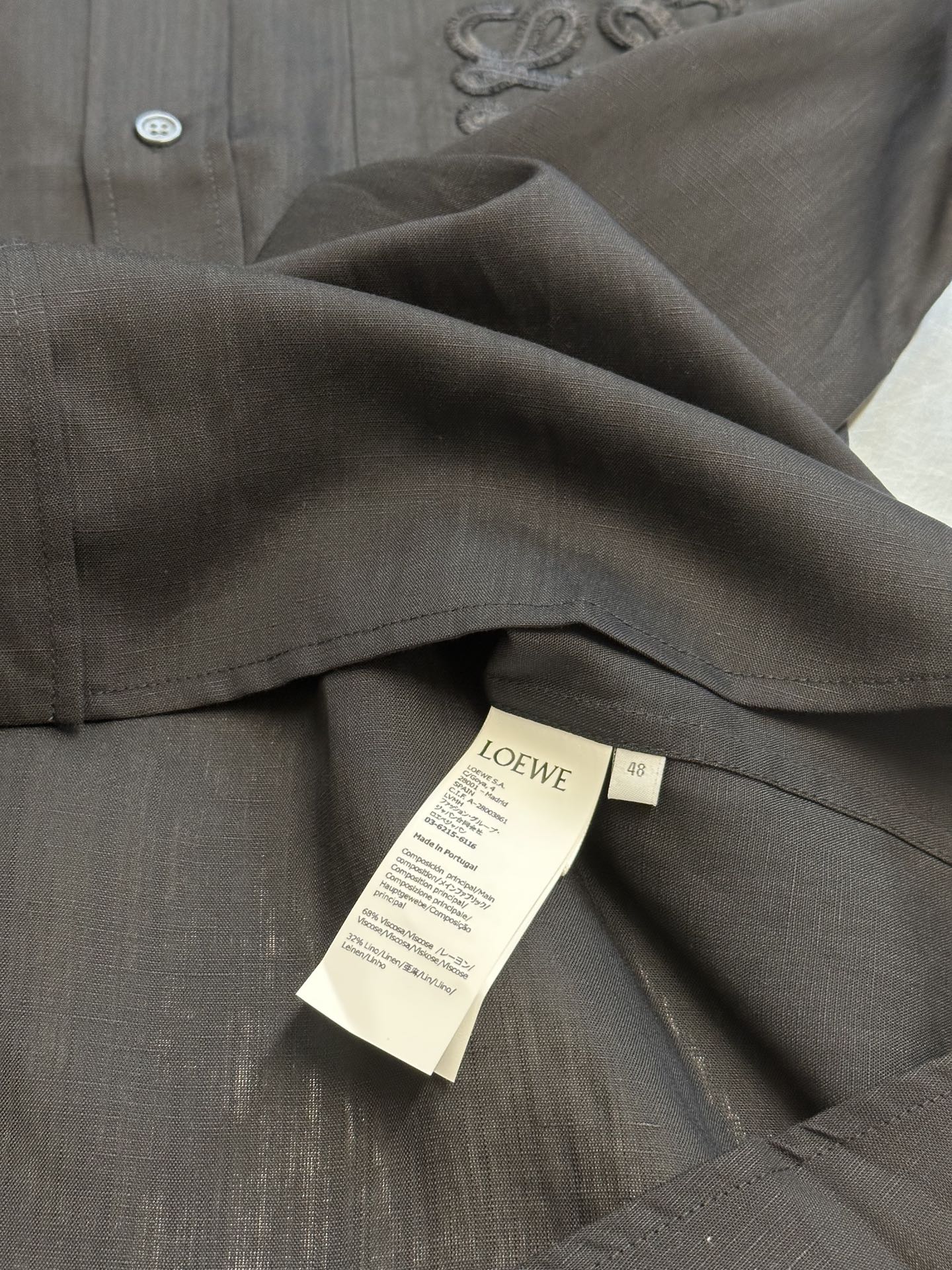 Ludwig P800 Linen Shirt: Embroidered, Wrinkle-Resistant, High Sorbence, Anagram Totem Design - 图片 8