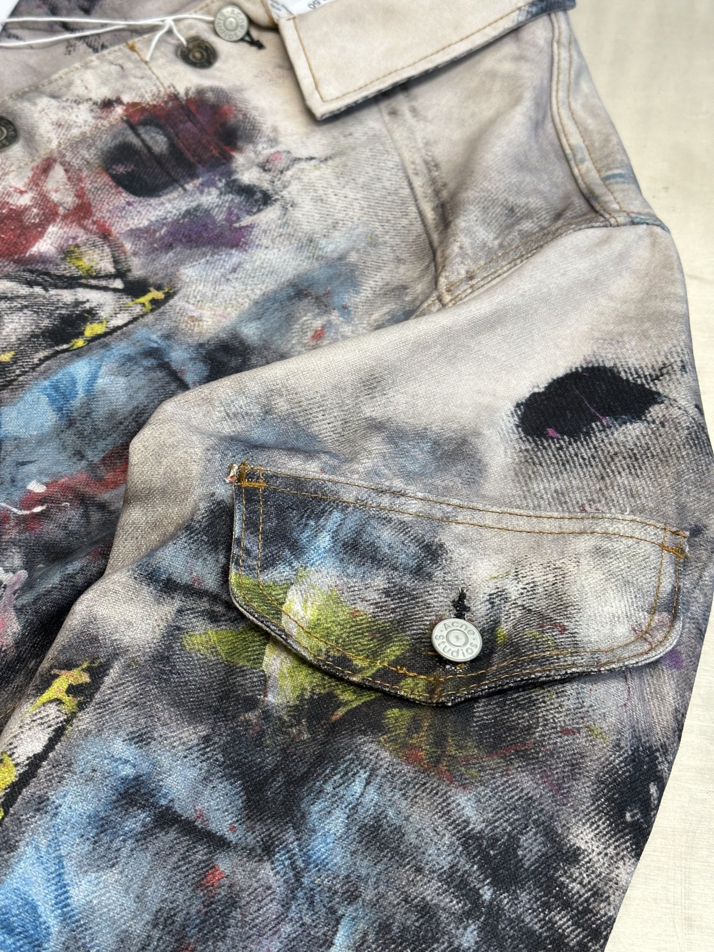 Cotton Tarpaulin Jacket with Phantom Pattern and Unique Details in Size 44-52 - 图片 6