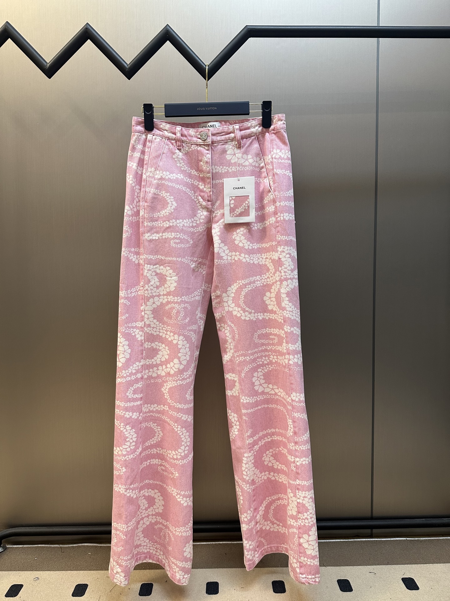 Pantalones largos Coco Beach de Chanel. Tallas: 36.38.40