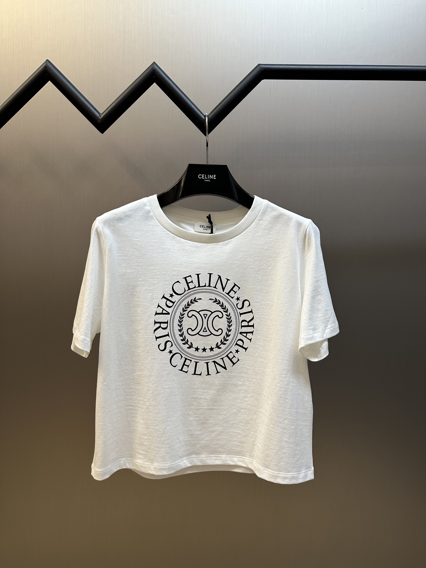 Celine Camiseta de manga corta con estampado del Arco de Triunfo. Tallas: S, M, L