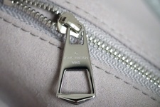 Original zipper, 1 Original zipper,