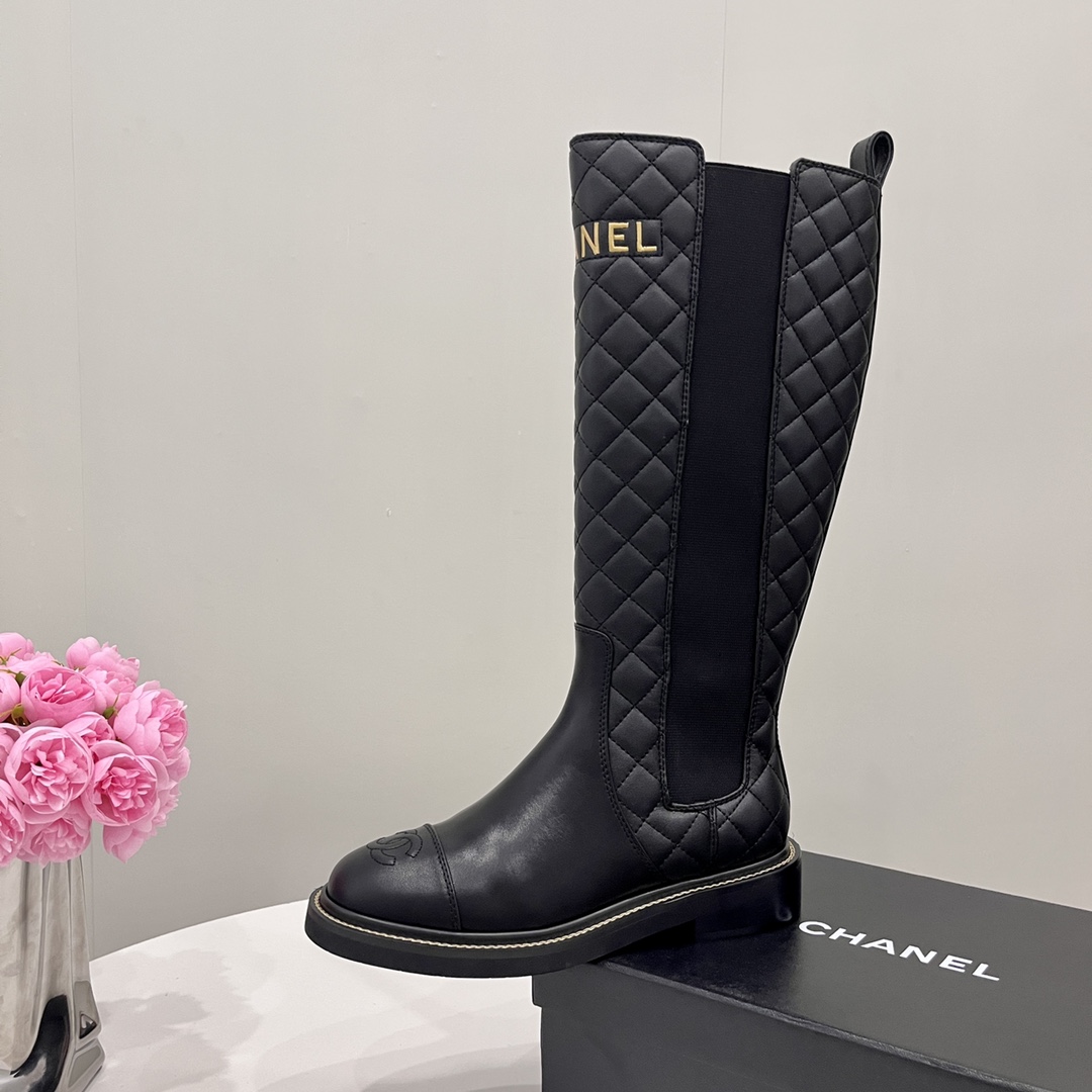 Chanel Stivali Lunghi Vendita calda
 Donne Hardware oro Pelle bovina Cuoio genuino di pecora Collezione Autunno/Inverno Fashion