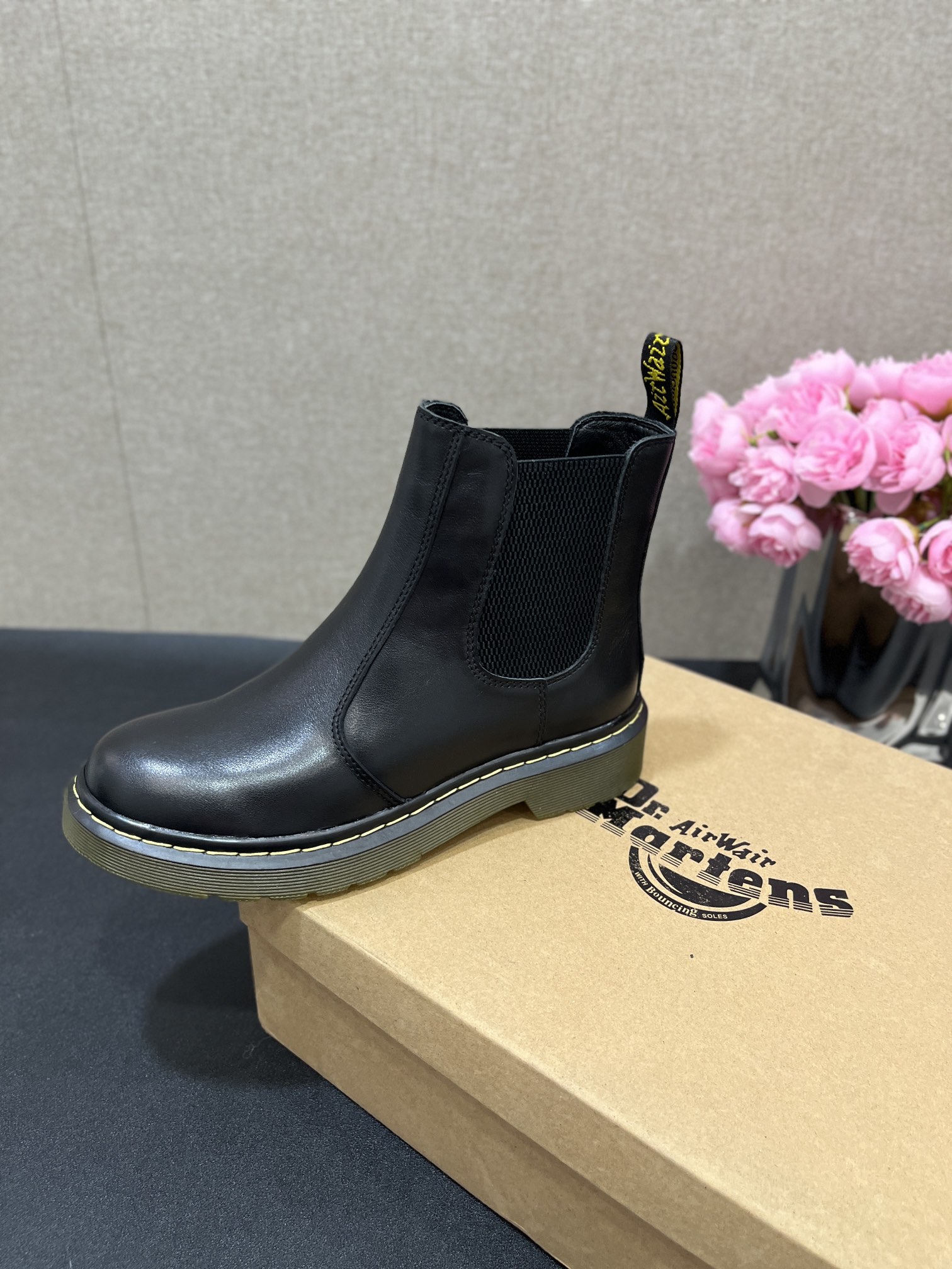 NO:481932,Top version Purchase level Dr.martens Dr. Martin Martin boots Park Chae-young rose same autumn and winter Chelsea boots 2976, finally shipped, original fabric cowhide inner sheepskin velvet inner sole original sole size 35-40 (40 custom made without return or replacement), boots, boots, cowhide, sheepskin19860909顶级版本 代购级别 Dr.martens马丁博士 马丁靴 朴彩英rose同款秋冬切尔西靴2976 ,终于出货了, 面料原版牛皮 内里羊皮 绒里 大底原版大底 尺码35-40(40定制不退不换),靴子,boots,cowhide,sheepskin,Women's Shoes