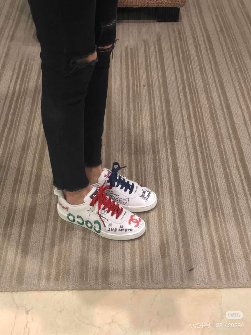 NO:818768,Upper foot picture, casual shoes/sports shoes, sneakers19860909上脚图,休闲鞋/运动鞋,sneakers,Women's Shoes
