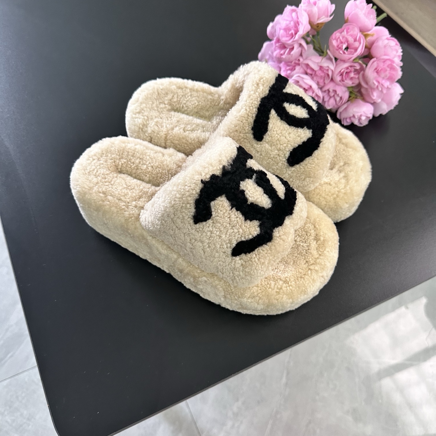 Chanel Slides