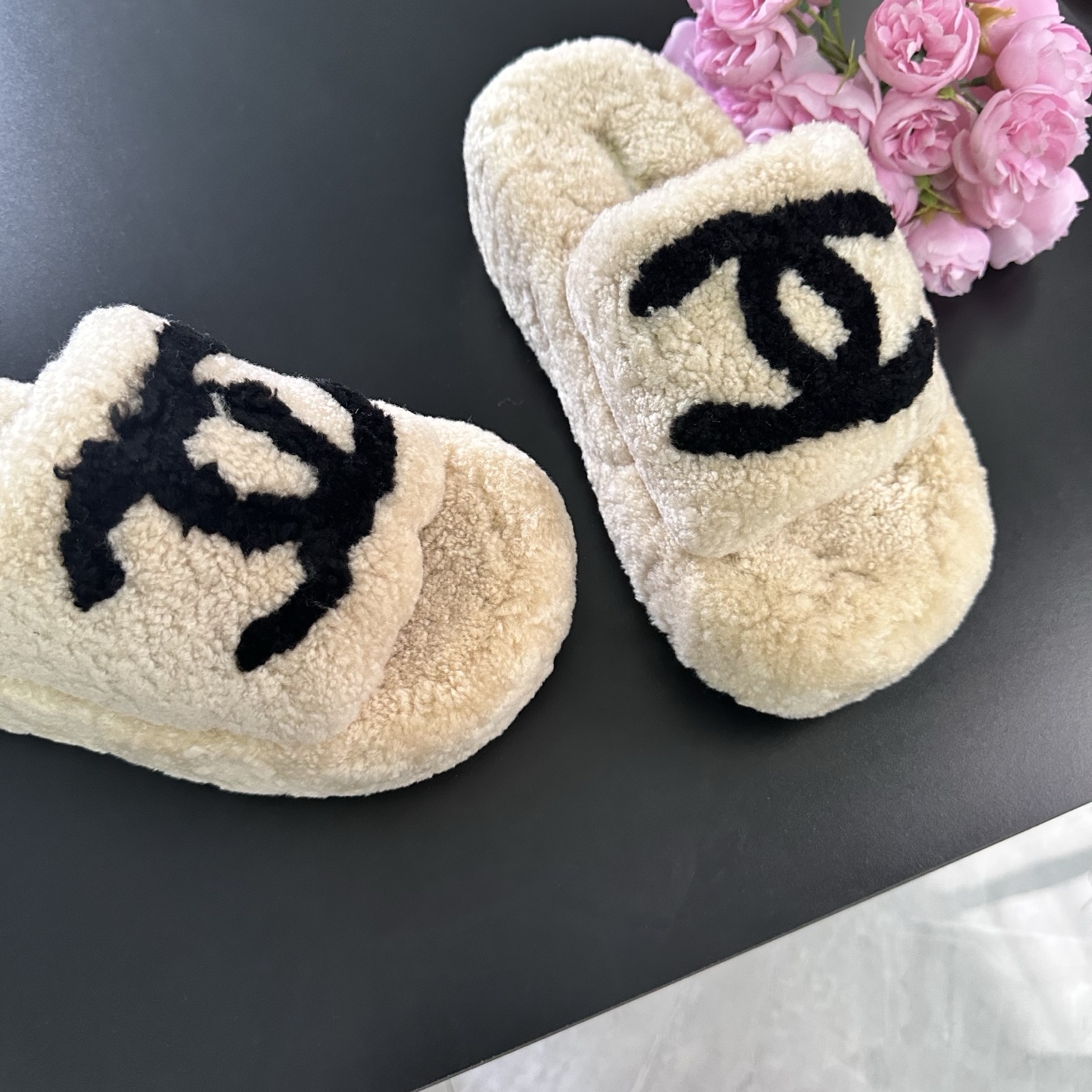 Chanel Slides