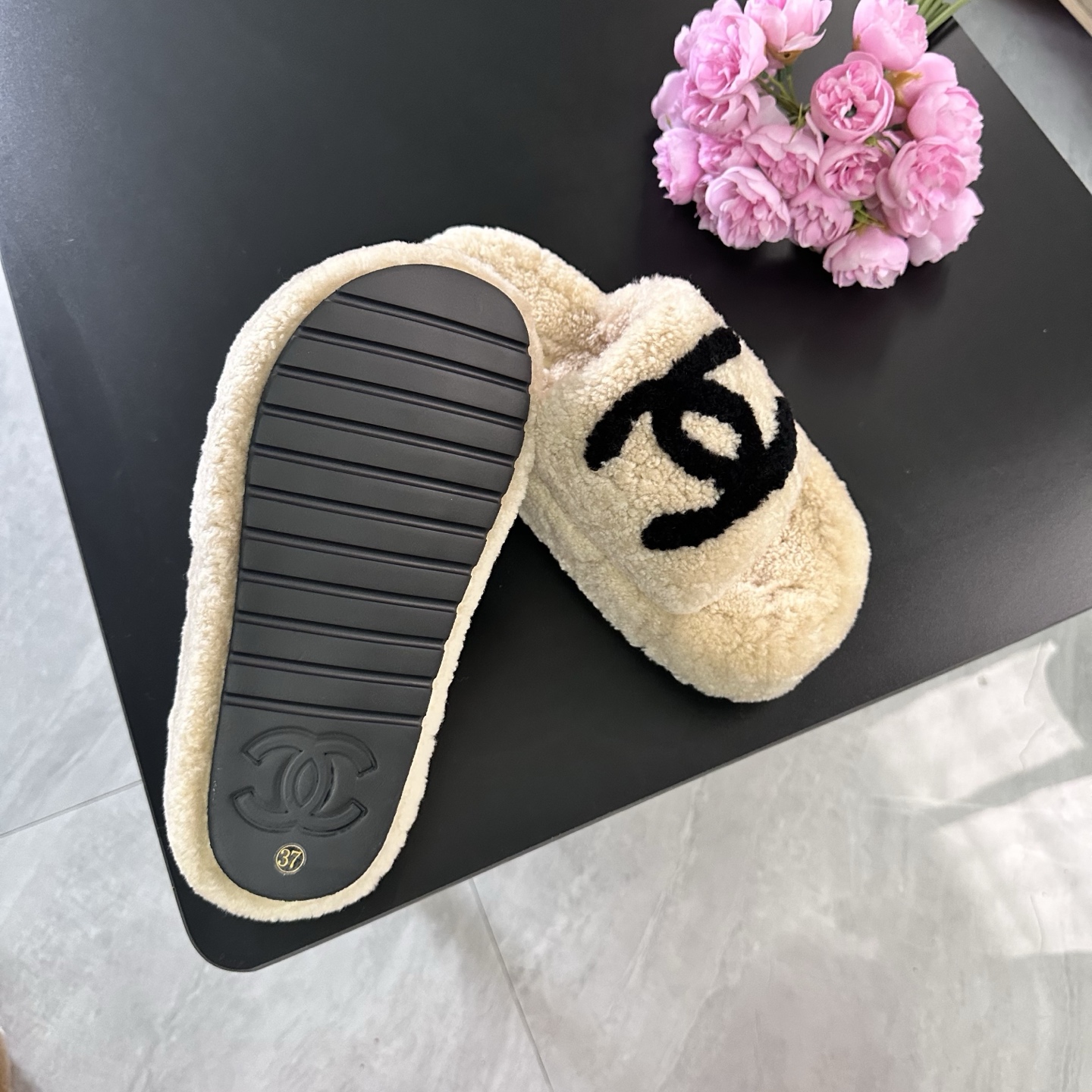 Chanel Slides