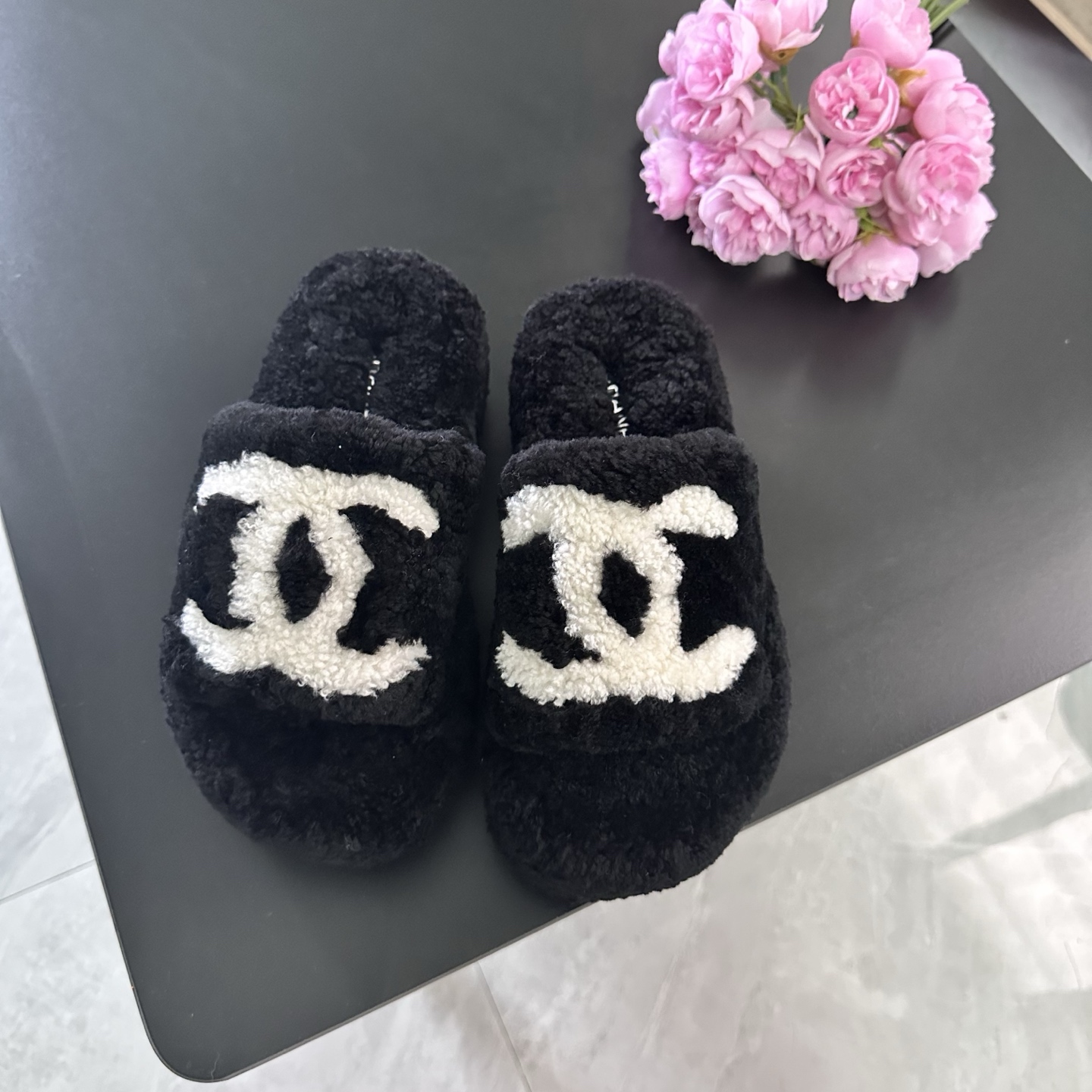 Chanel Slides