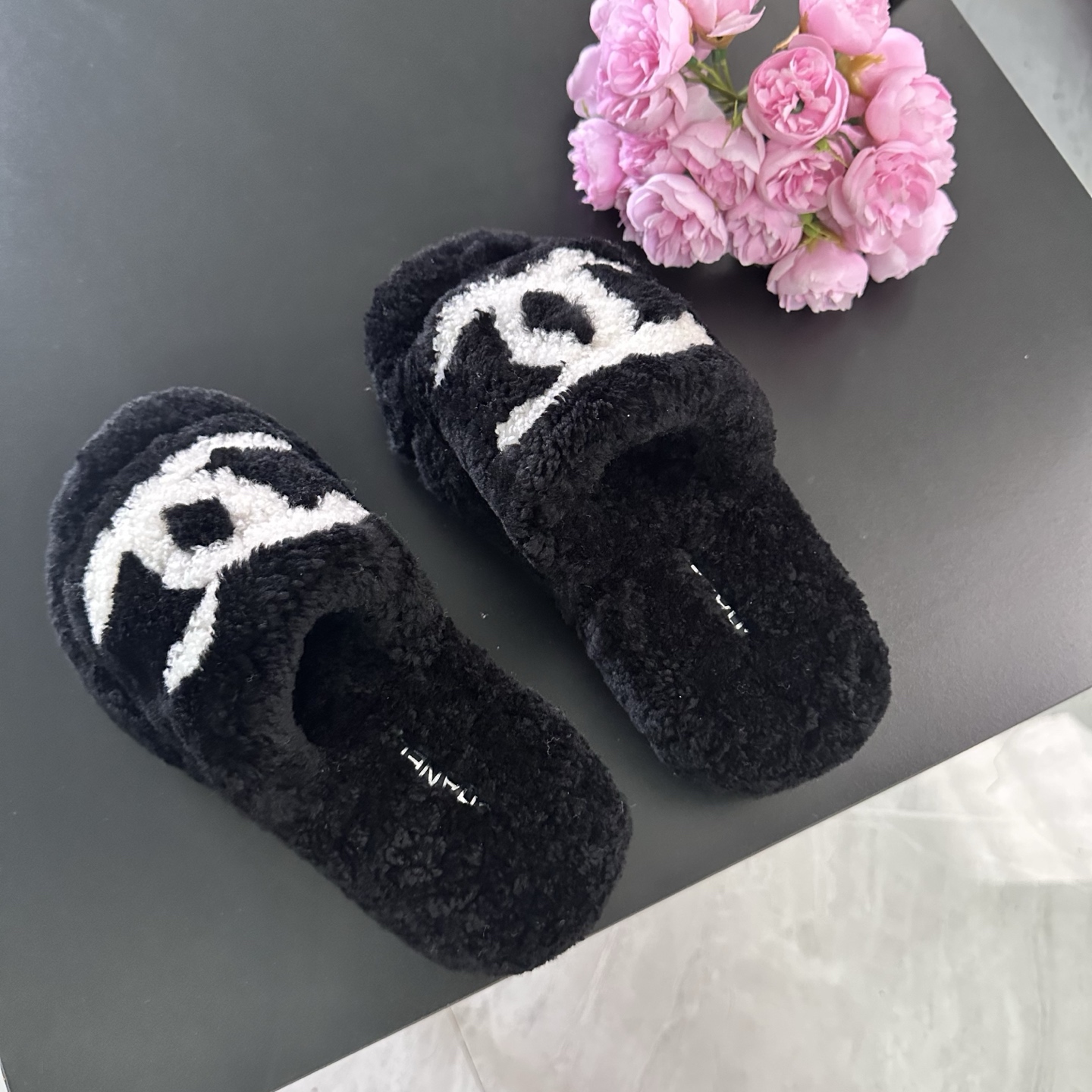 Chanel Slides