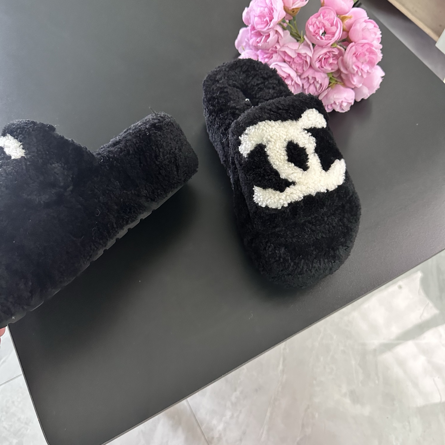 Chanel Slides