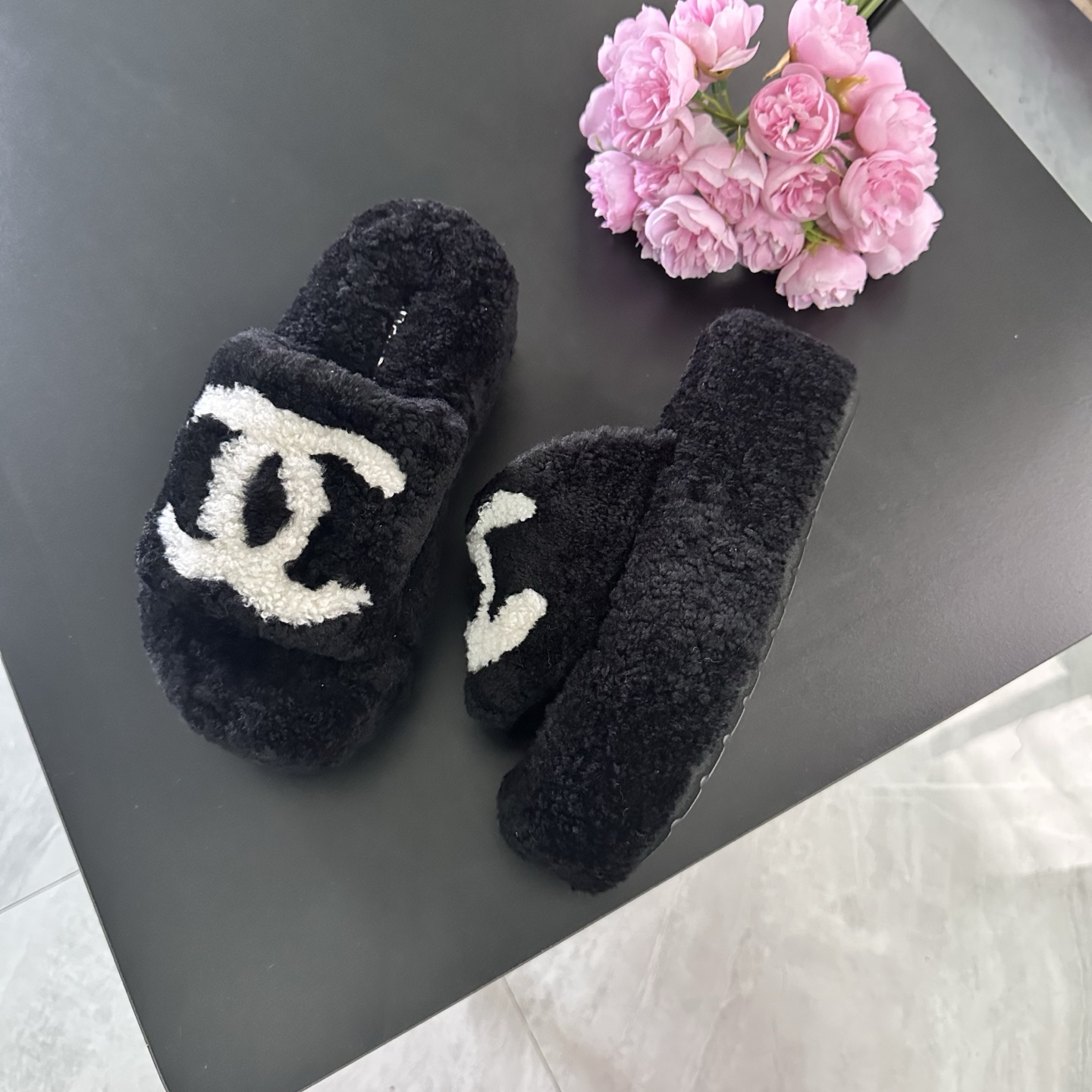 Chanel Slides