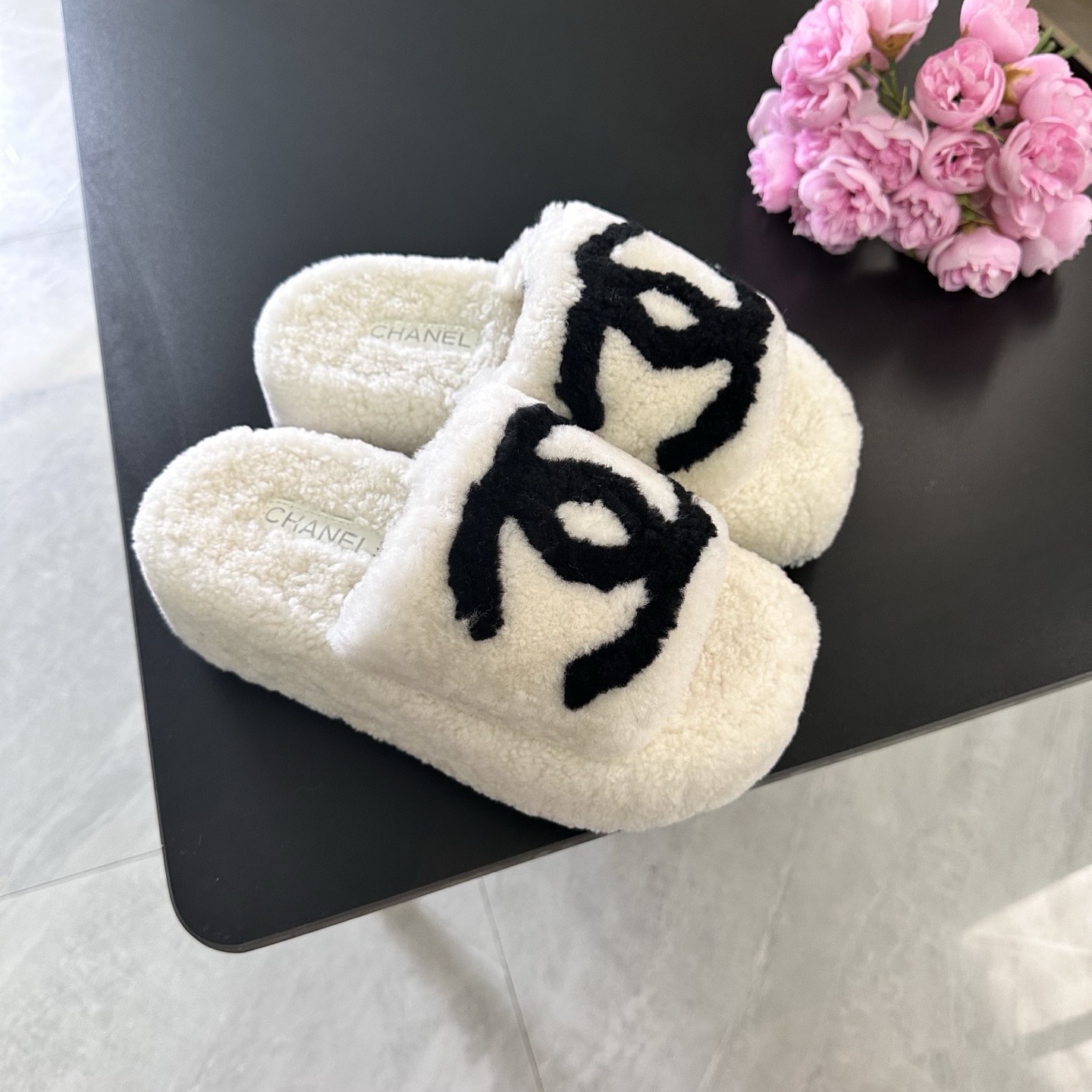 Chanel Slides