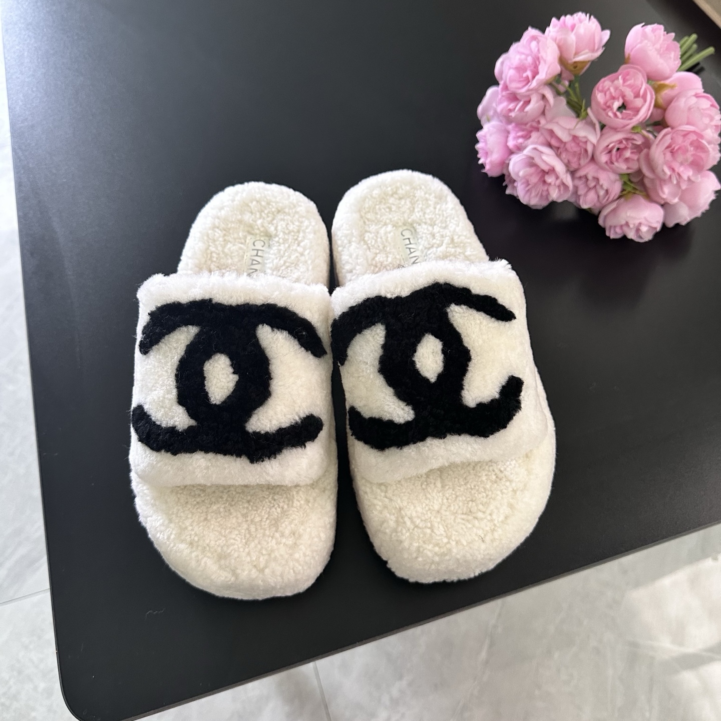 Chanel Slides