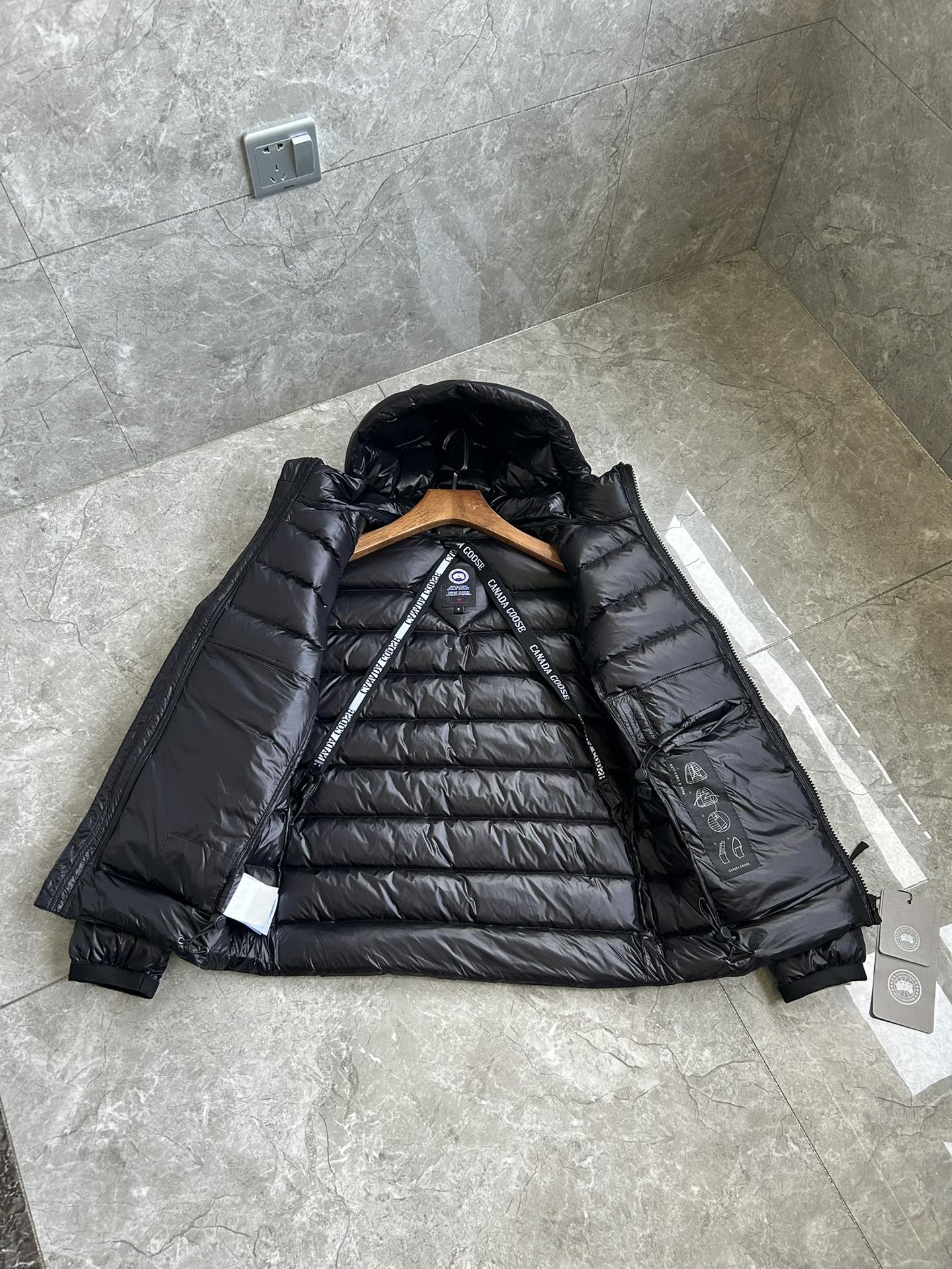 Crofton Lightweight Black Jacket with Red Logo - Unisex Style 5 i1754620776 2036 3