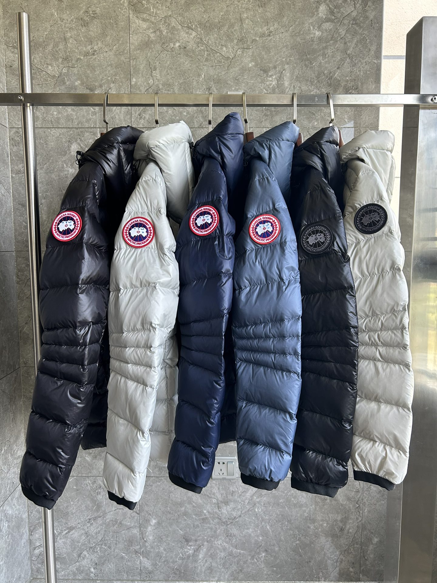 Crofton Lightweight Jacket: Unisex Style, Multiple Colors, and Size Options 6 i1754625028 8267 1