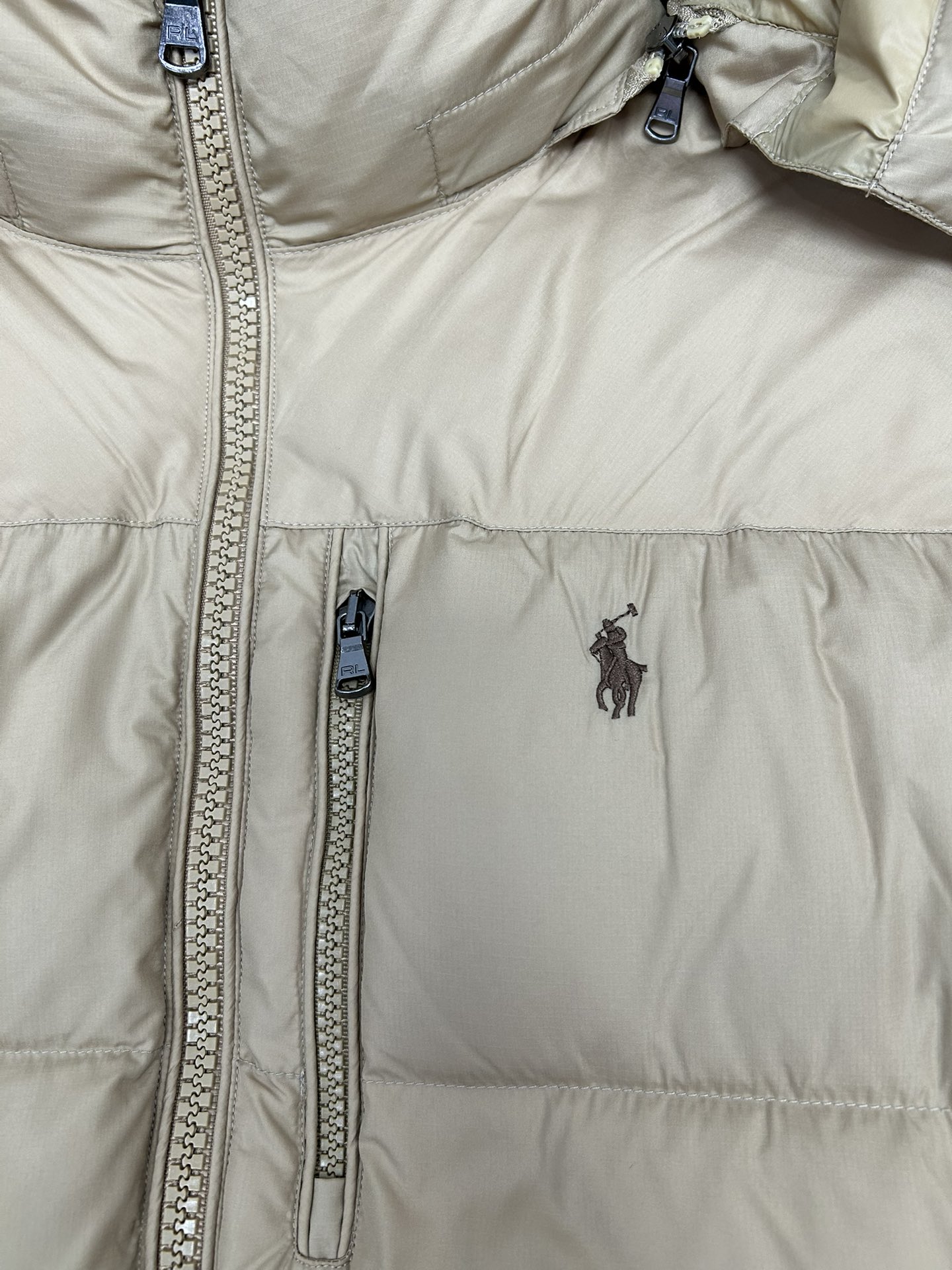 Polo Ralph Lauren Embroidered Down Jacket - Glossy Finish, Slim Fit 9 i1761361392 609 9