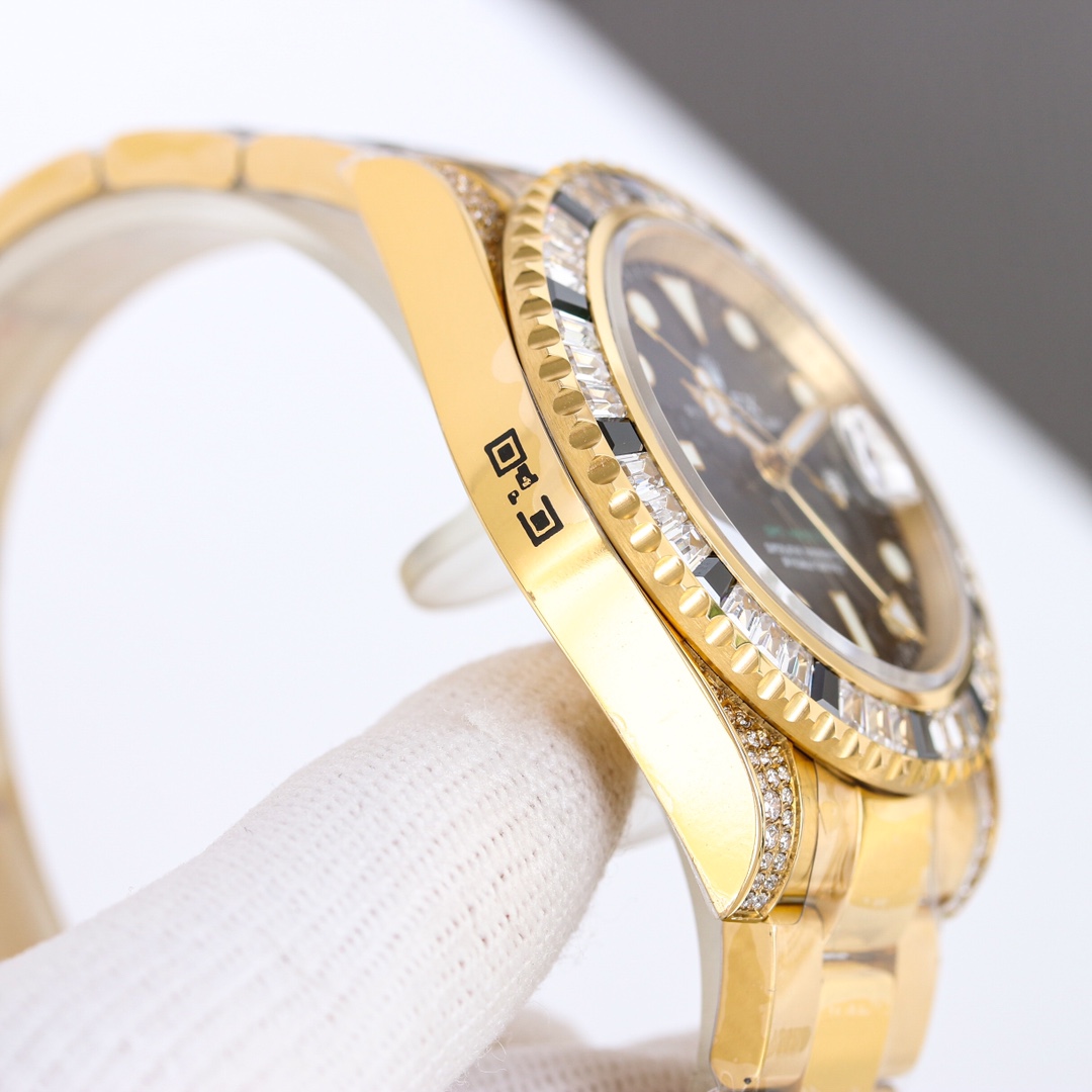 Luxury Rolex GMT II Watch with Austrian Diamonds and Gold Shells - 图片 6