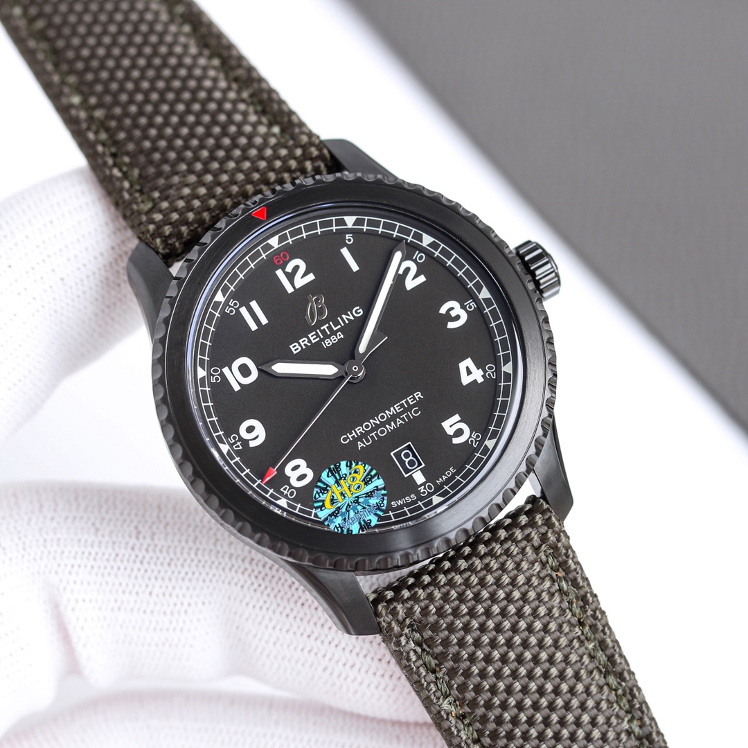 NO:393685,White shell Black shell BLS new product V2 series Breitling Pilot Legend Aviation Series, a classic work, simple and atmospheric design, fashionable and elegant, automatic mechanical watch, it is equipped with a movement of 2824, with accurate time and stable performance. The case diameter is [41mm], the case thickness is [10.74mm], digital radiating pointer, luminous indicator, calendar display, stainless steel bidirectional rotating chronograph bezel, stainless steel, ultra-thin design!  It also has waterproof, shockproof and other functions, making it the best choice for your daily life and business occasions!  BLS production must be a breitling product, breitling19860909白壳 黑壳 BLS新品 V2系列 百年灵飞行员传奇航空系列,经典之作,设计简约大气,时尚优雅,自动机械腕表,它搭载2824的机芯,走时准确,性能稳定.表壳直径为[41mm],表壳厚度为[10.74mm],数字放度指针,夜光指示,日历显示,精钢双向旋转计时表圈,精钢打造,超薄设计！还具有防水、防震等多种功能,是您日常生活和商务场合的不二之选！ BLS出品必属精品,,breitling,Watch