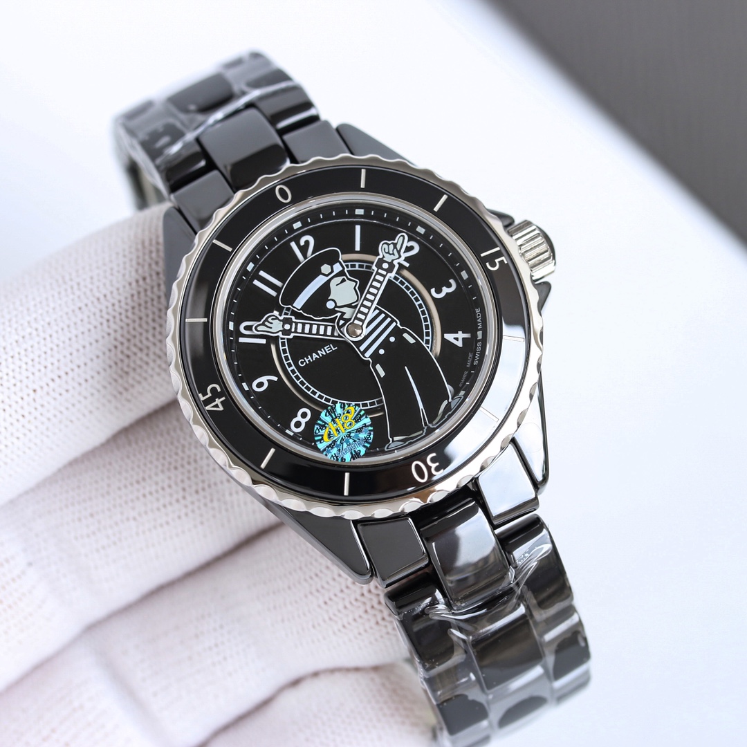 Chanel J12 H5242 black ceramic case, black bezel, black dial, black ceramic bracelet 38mm Unisex Automatic