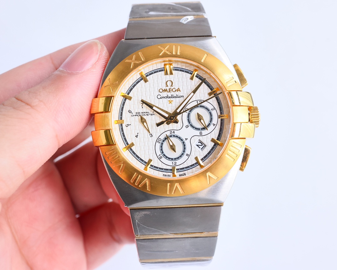 Omega Constellation Double Eagle Chronograph stainless steel and rose gold case / bezel, white dial, two-tone bracelet 41.5mm Men's Automatic