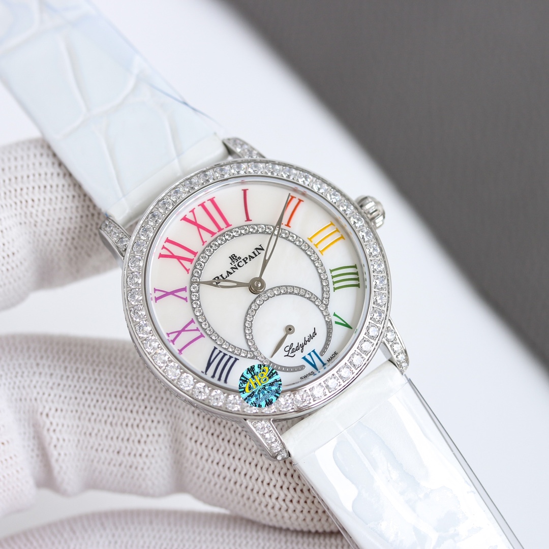 Luxury Diamond Watches: Exquisite Designs with Precious Metals and Gemstones - 图片 3