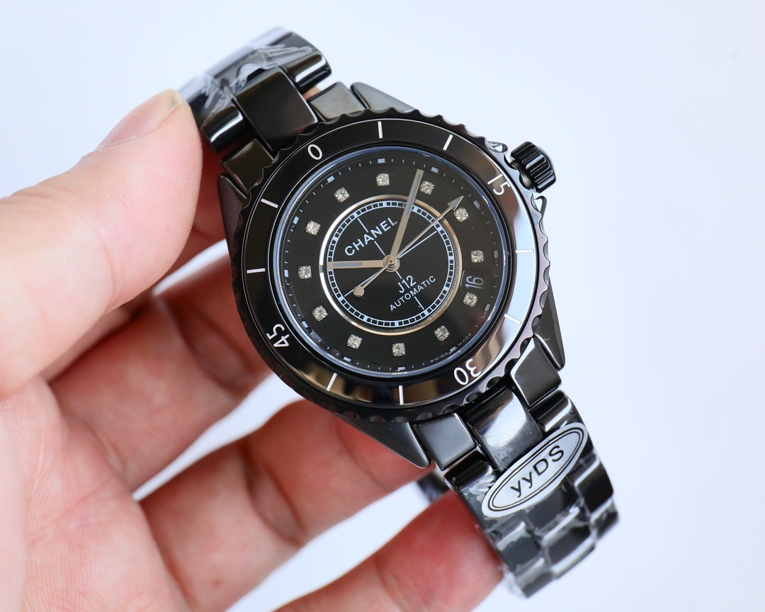 Chanel J12 H9762 black ceramic case, black bezel, black dial, black ceramic bracelet 38mm Unisex Automatic