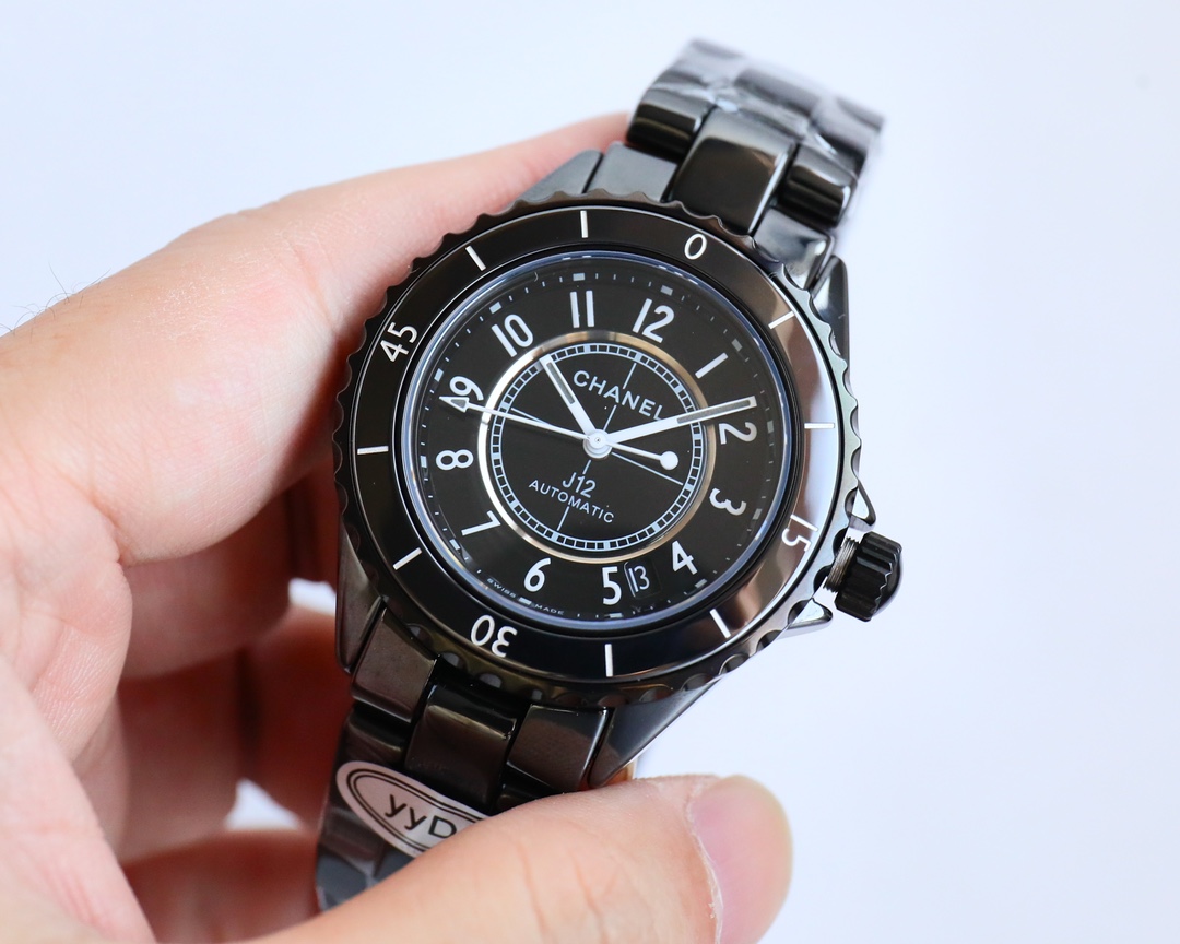 Chanel J12 H9762 black ceramic case, black bezel, black dial, black ceramic bracelet 38mm Unisex Automatic