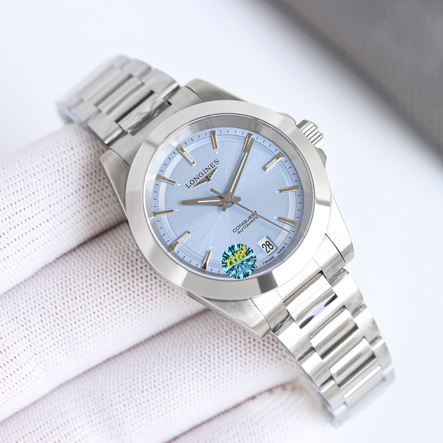 Longines Conquest L3.430.4.92.6 stainless steel case and bracelet, light blue dial 34mm Women's Automatic