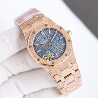 Audemars Piguet Royal Oak 67653OR.GG.1263OR.01 detail 4