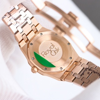 Audemars Piguet Royal Oak 67653OR.GG.1263OR.01 detail 8