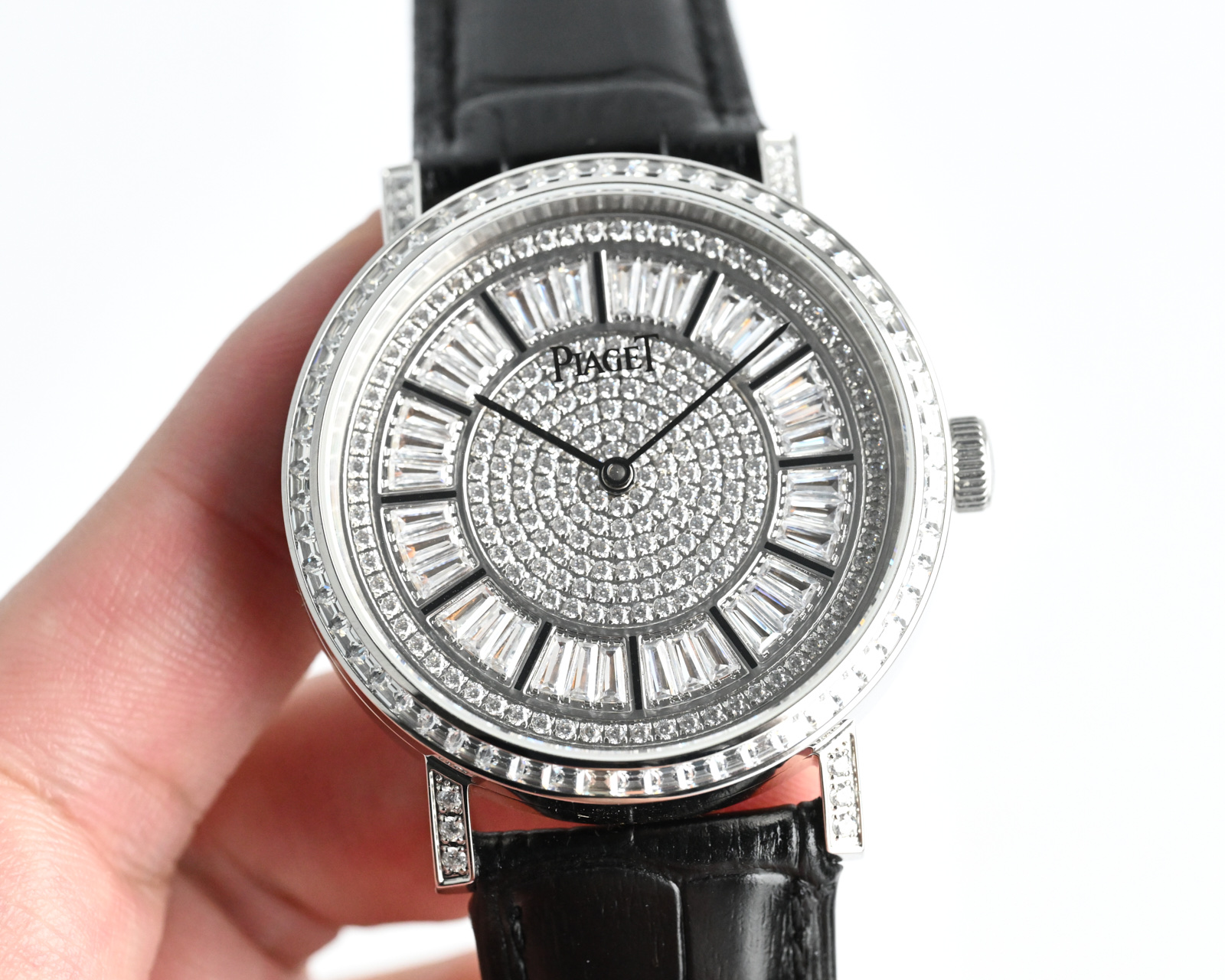 Piaget Altiplano High Jewellery white gold diamond-set case and bezel, pavé diamond dial, black leather strap 41mm Men's Quartz