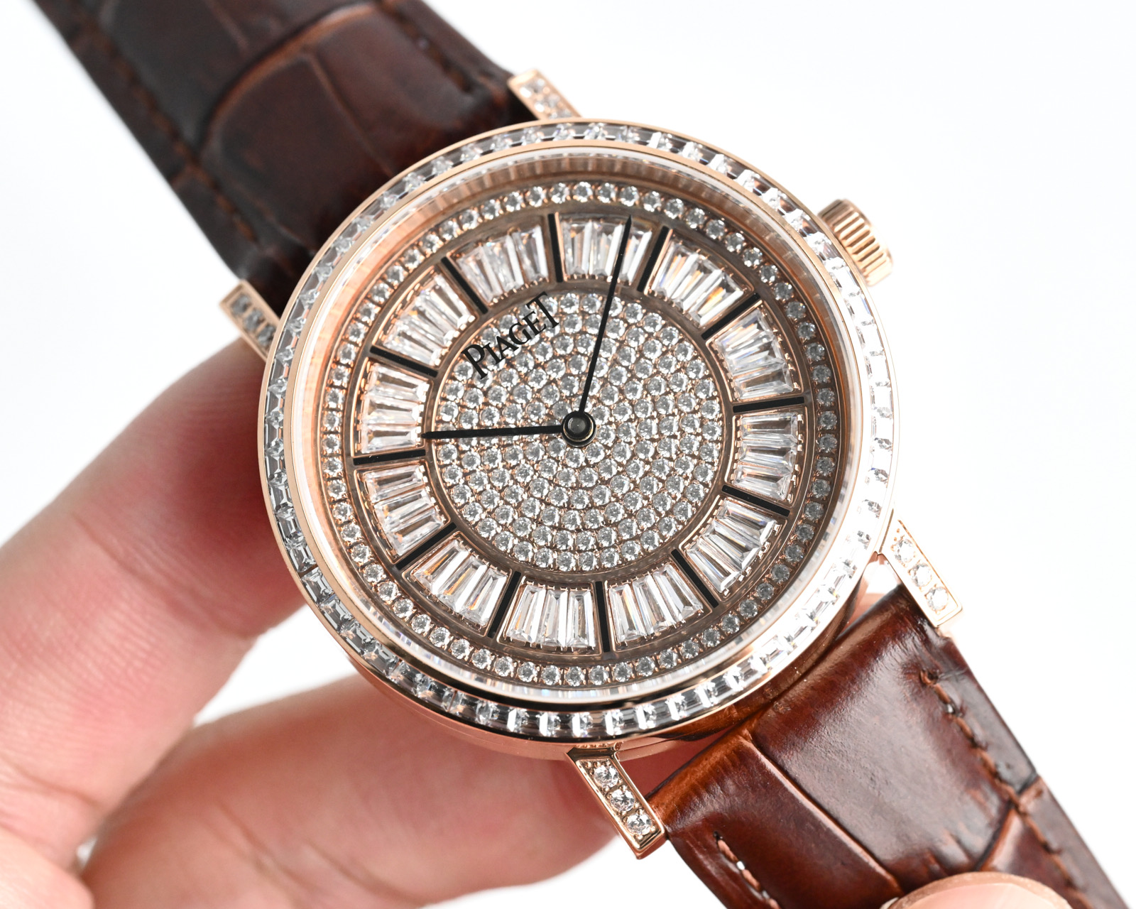 Piaget Altiplano High Jewellery white gold diamond-set case and bezel, pavé diamond dial, black leather strap 41mm Men's Quartz