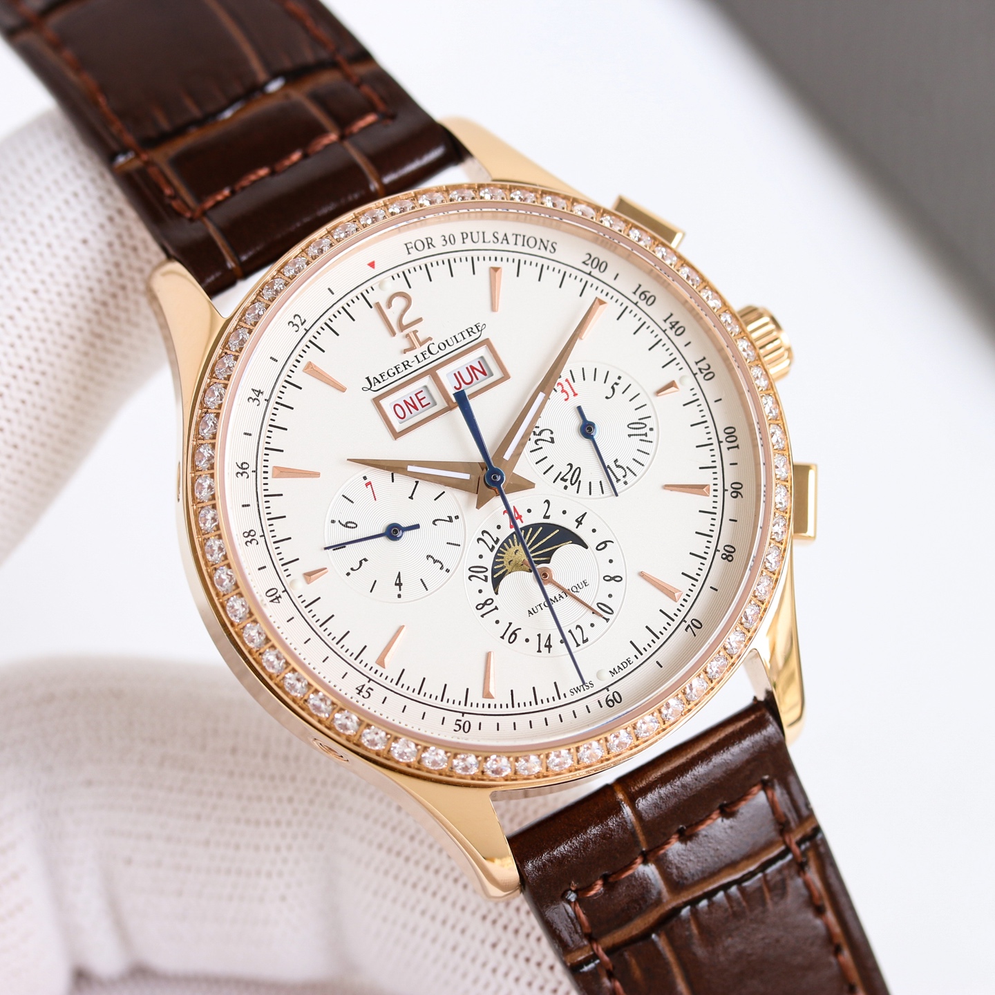 Jaeger-LeCoultre Master Control Calendar Chronograph 4132420 rose gold diamond-set bezel, black dial, black leather strap 40mm Men's Automatic