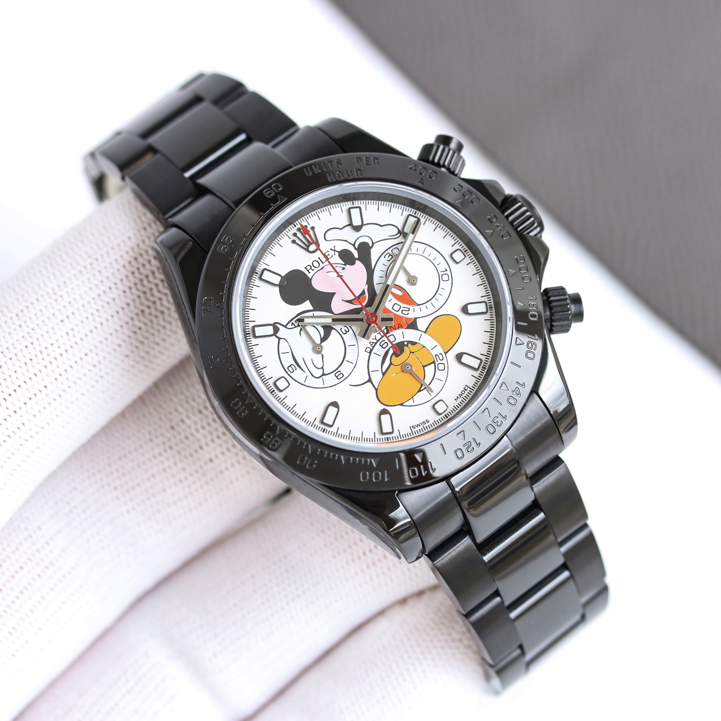 NO:336697,The latest modified version of Rolex Rolex (Ditona) black steel and titanium steel, [Movement] uses the latest generation of Dandong ultra-thin movement machinery, the chronograph function is synchronized with the counter, the strap is equipped with an adjustable Oyster safety buckle that prevents accidental opening, which is comfortable to wear and easy to operate!  【Material】Use with 316 stainless steel, case, strap with delicate workmanship [Circle mouth] Black carbon steel, titanium steel, and cola ring to choose from, unique [Lens] Scratch-resistant sapphire crystal glass mirror, excellent transparency,, Rolex19860909最新改装款  劳力士Rolex(迪通拿)版本黑钢与钛钢,【机芯】采用稳定最新一代丹东超薄机芯机械,计时功能与专柜同步,表带配备防止意外打开的可调节蚝式保险扣,佩戴舒适,操作简便！【材质】采用与316精钢,表壳,表带做工细腻完美【圈口】黑色碳钢、钛钢、可乐圈可供选择,独一无二【镜片】抗划损蓝宝石水晶玻璃镜面,通透性极佳,,,rolex,Watch